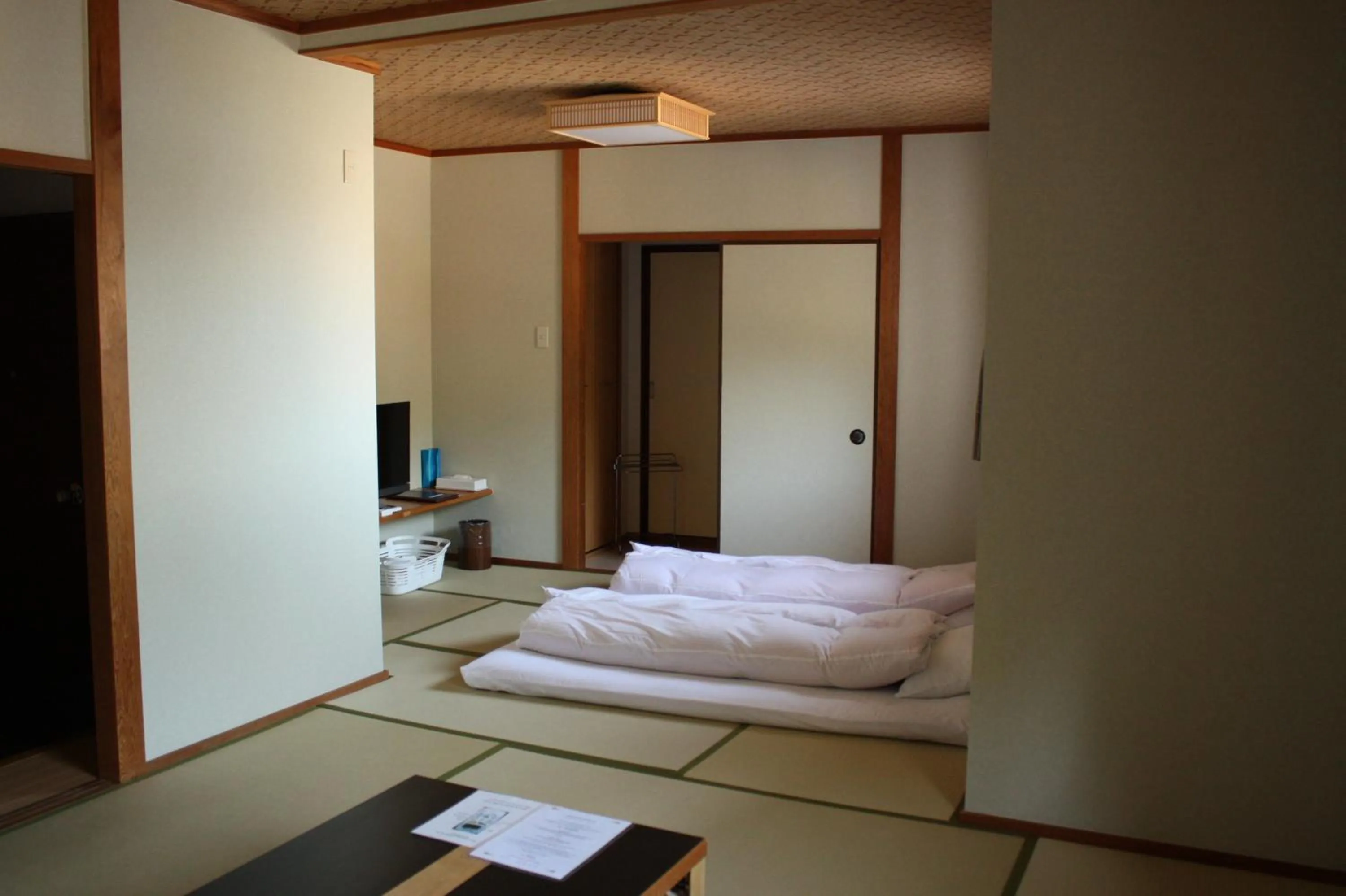 Photo of the whole room, Bed in Sakuraya