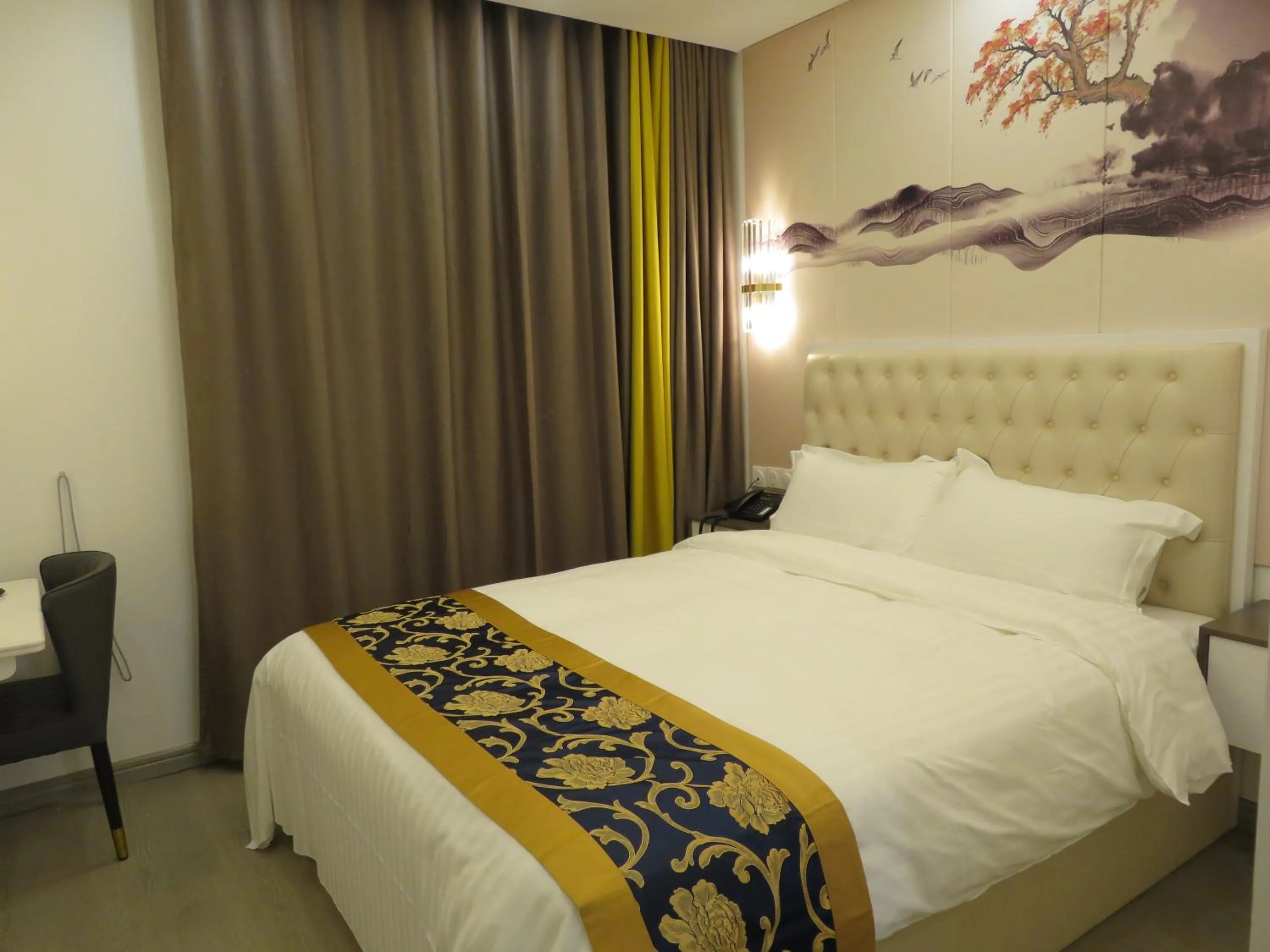 Bedroom, Bed in KYRIAD ROUEN SUD - Sotteville les Rouen