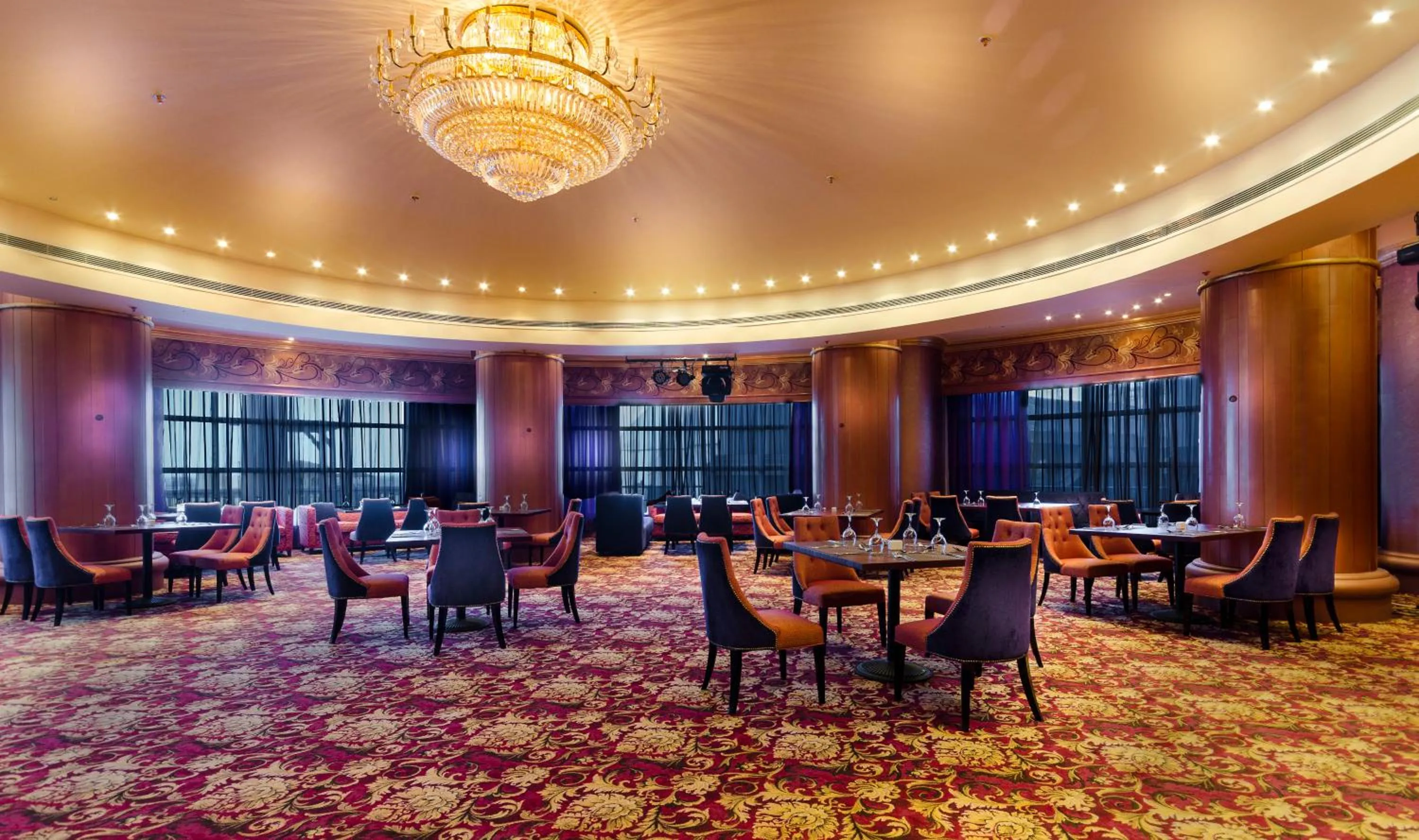 Restaurant/places to eat in Tolip Hotel Alexandria