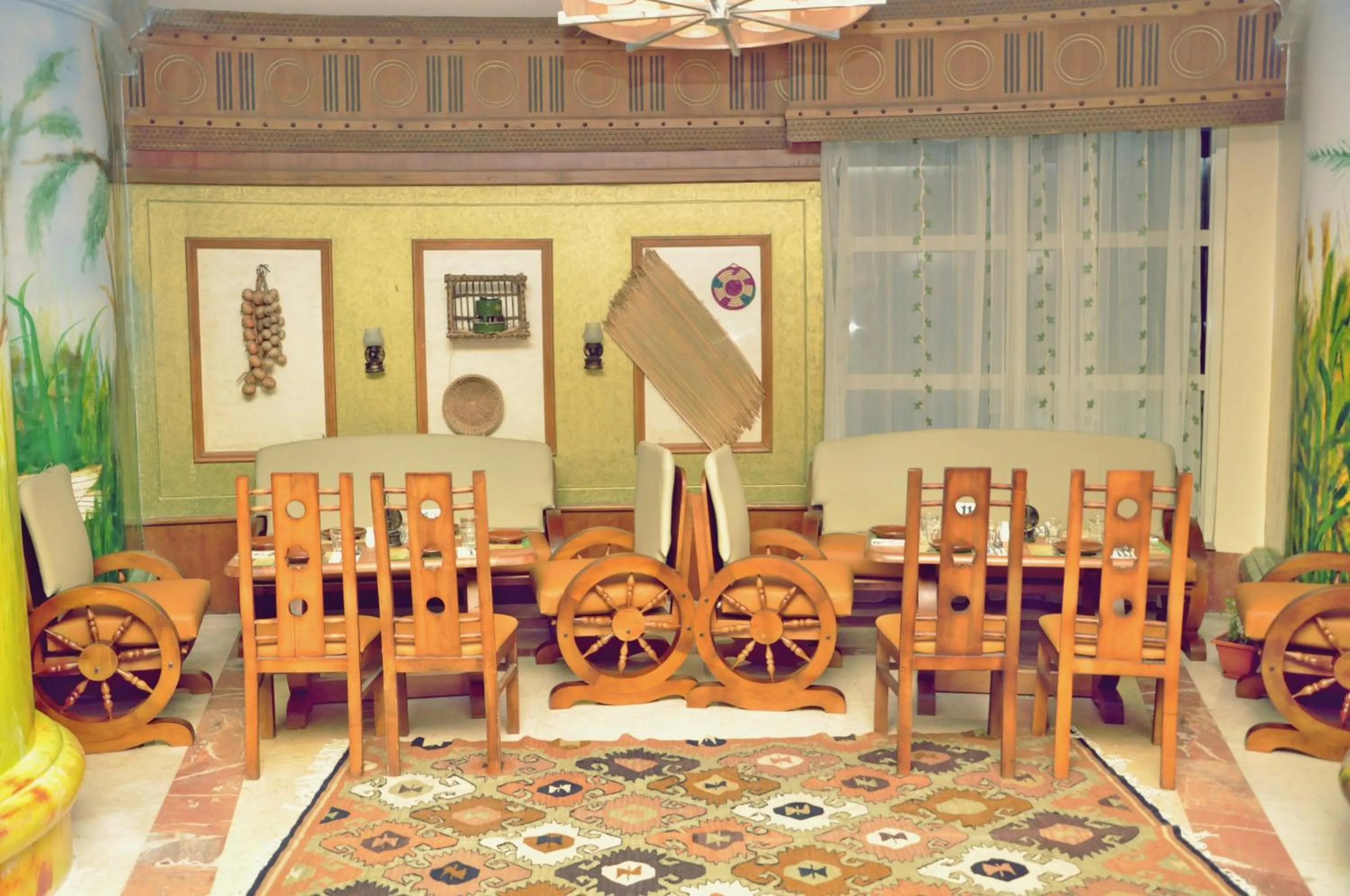 Restaurant/places to eat in Tolip Hotel Alexandria