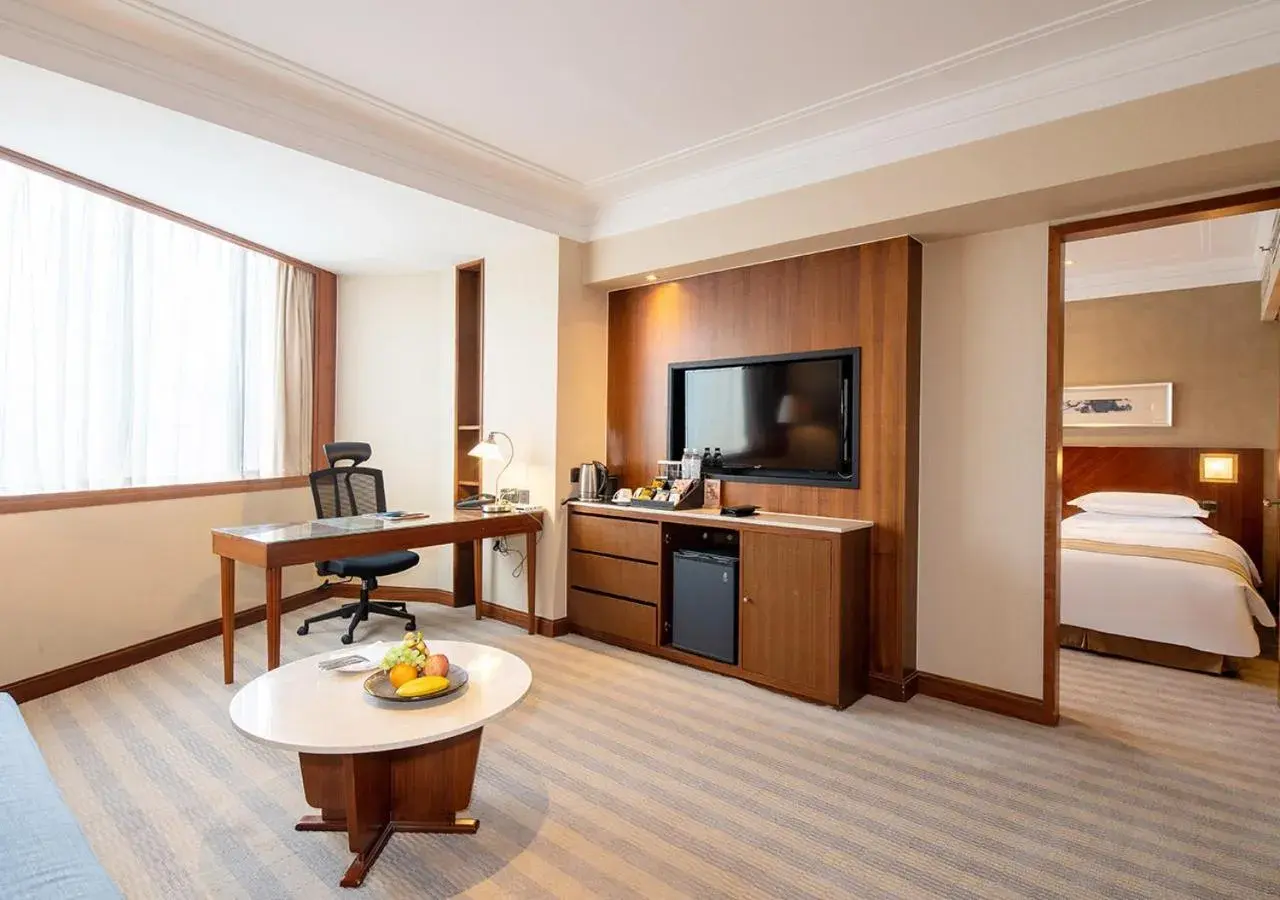 Deluxe Suite in San Want Hotel Shanghai Deluxe Suite in San Want Hotel Shanghai