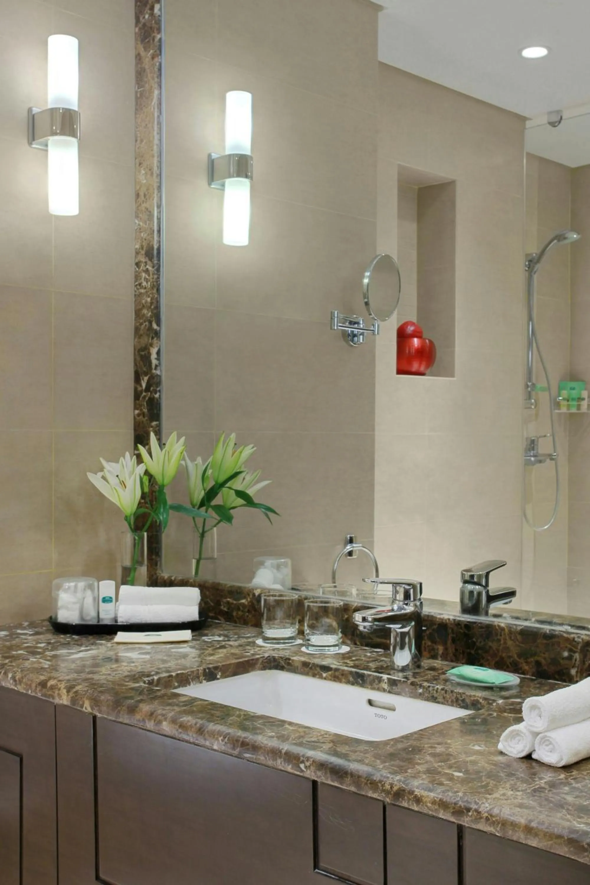 Bathroom in Courtyard by Marriott Jazan