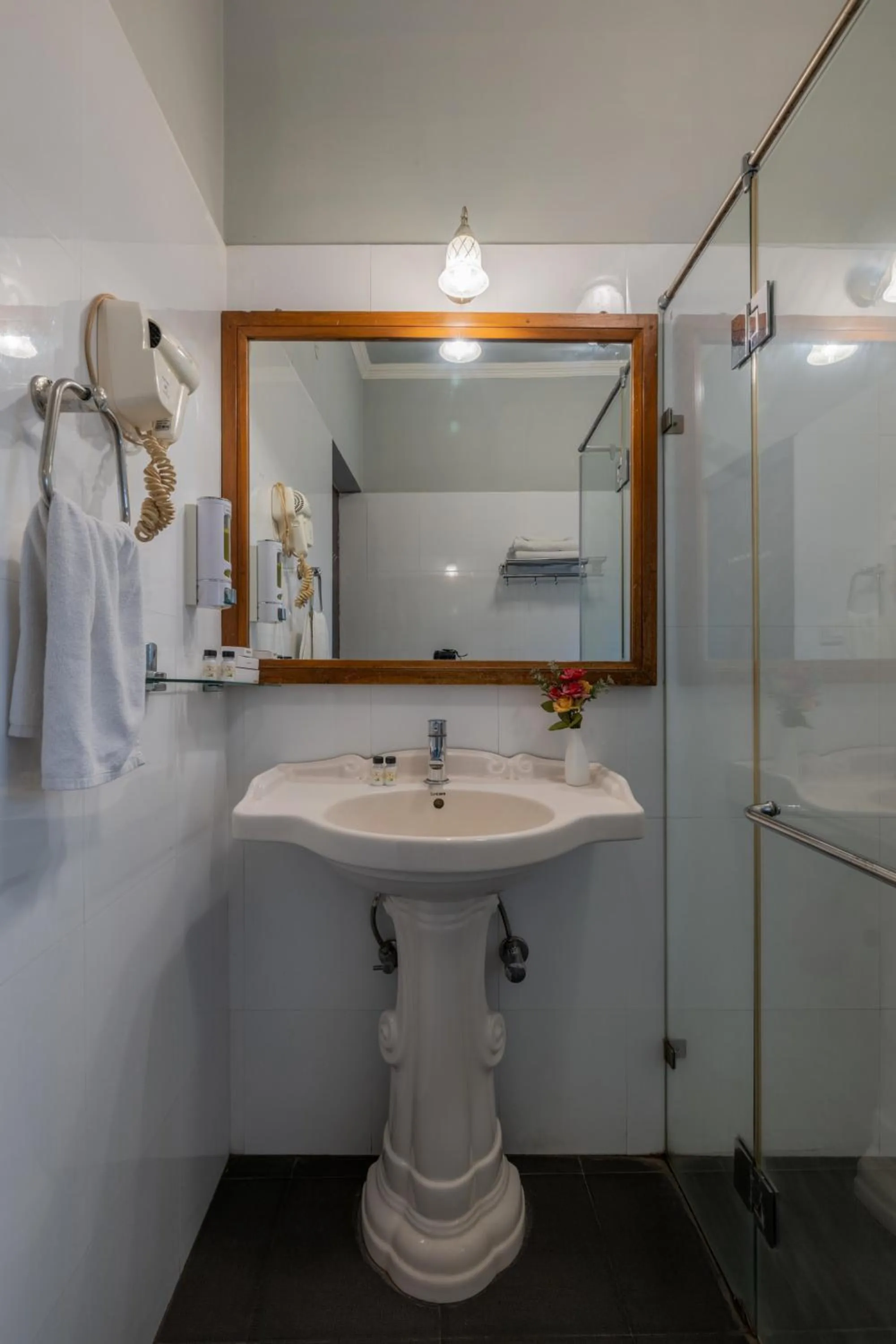 Shower in Rajasthan Palace - A Heritage Boutique Hotel in Jaipur