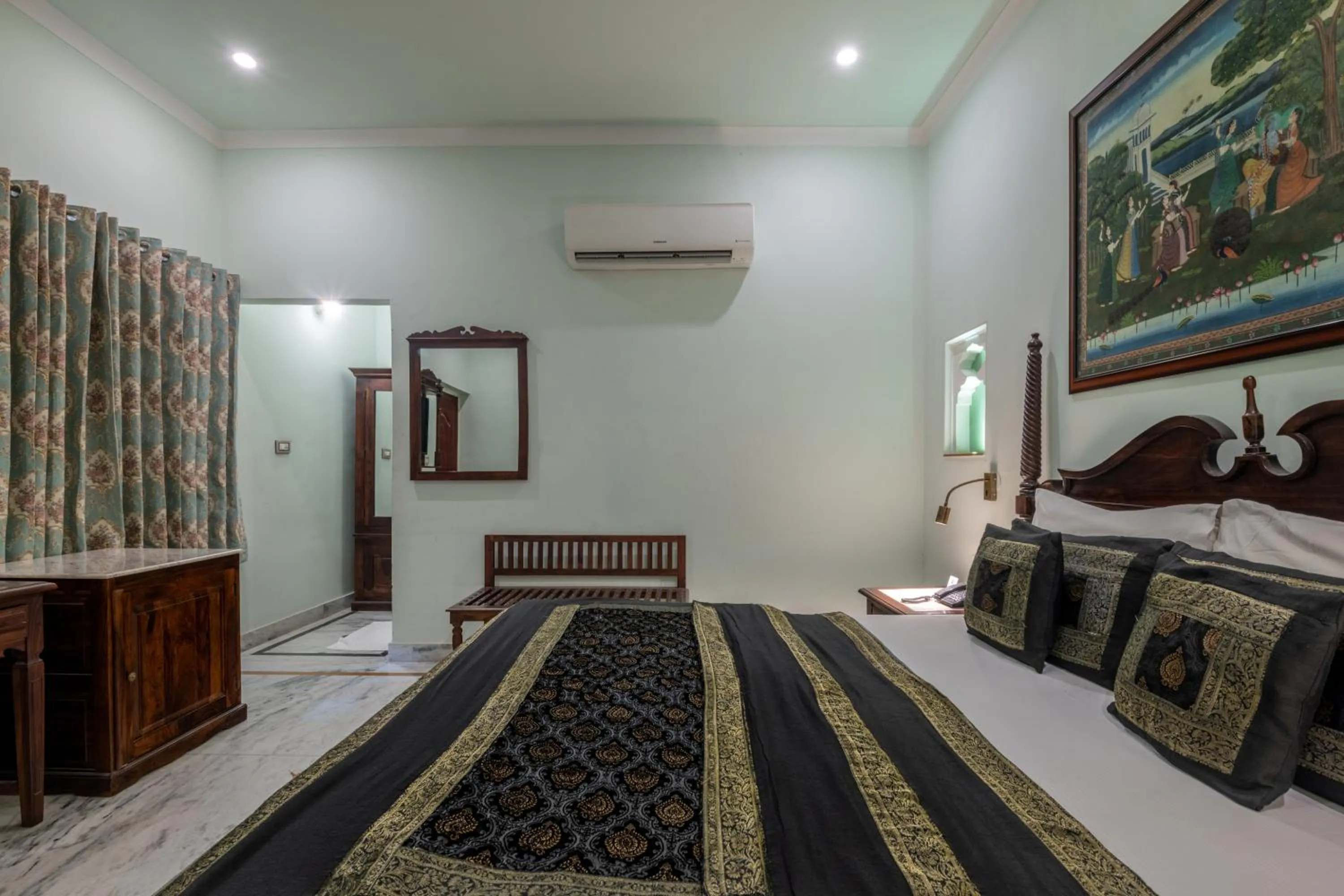 Bed in Rajasthan Palace - A Heritage Boutique Hotel in Jaipur