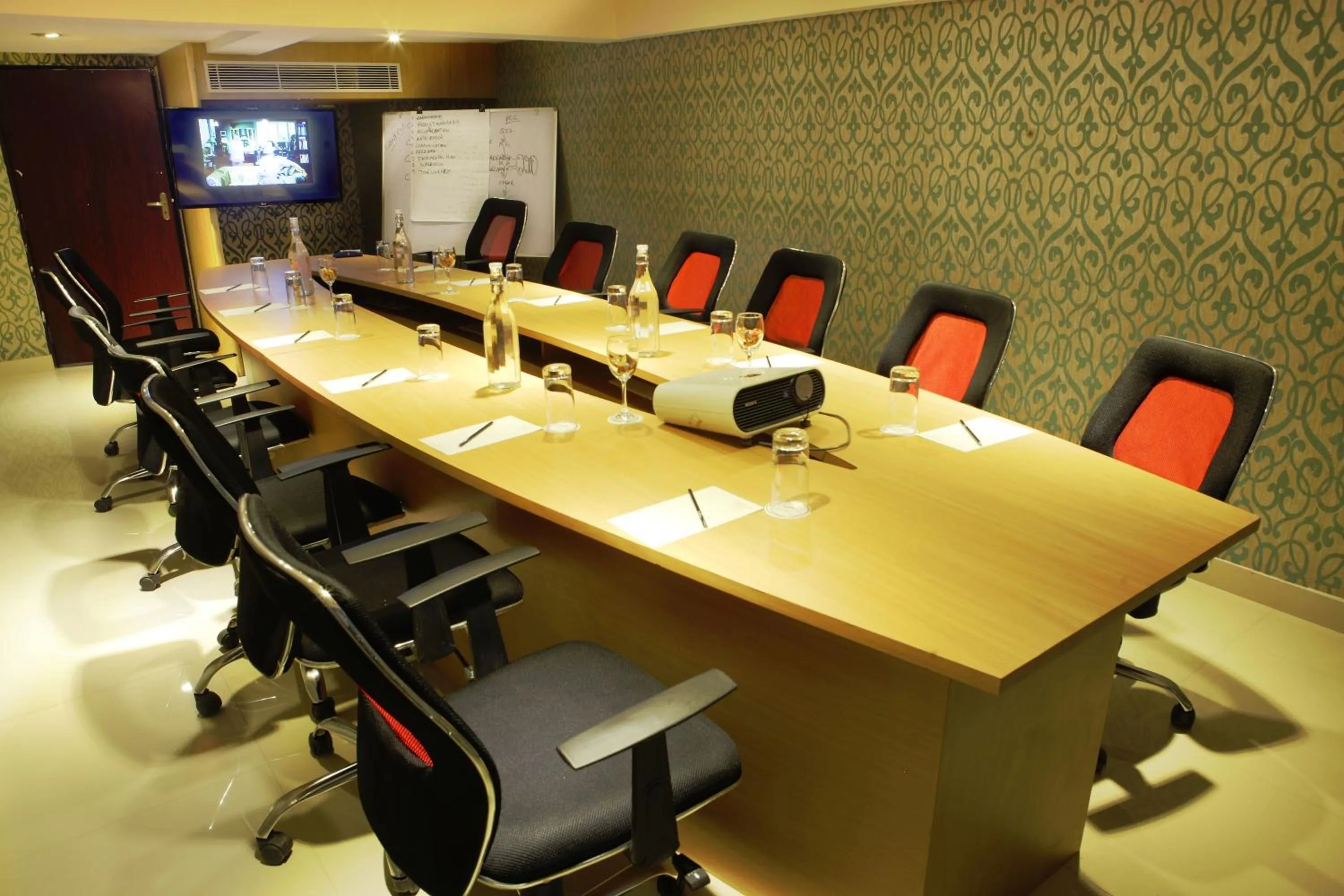 Business facilities in Fern Residency Jodhpur
