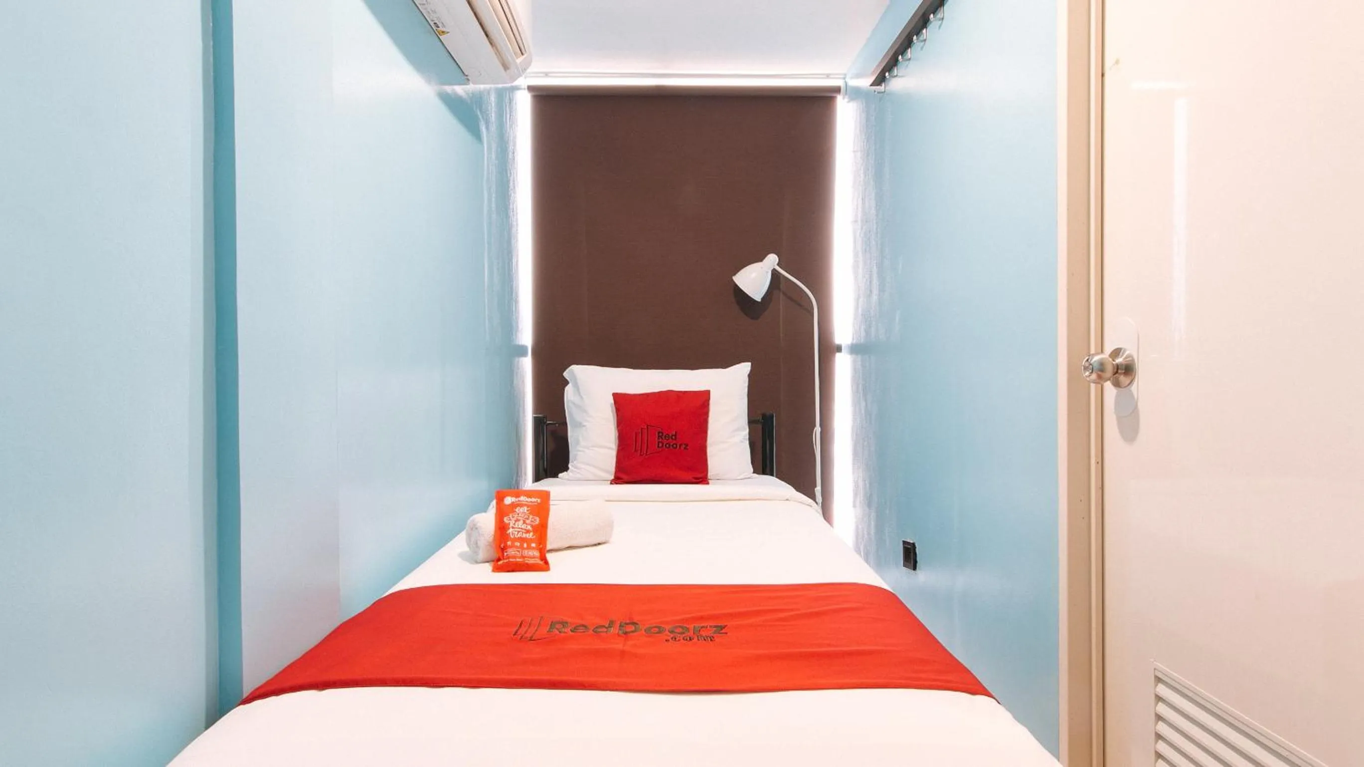 Bed in RedDoorz @ Greenview Hotel and Restobar Masbate