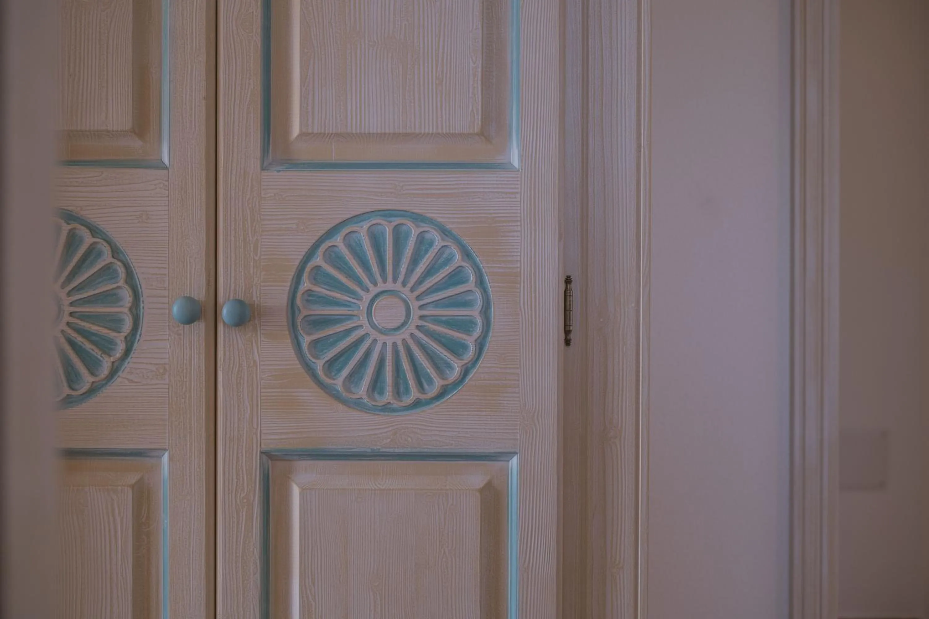 Decorative detail in Le Residenze del Golfo di Orosei