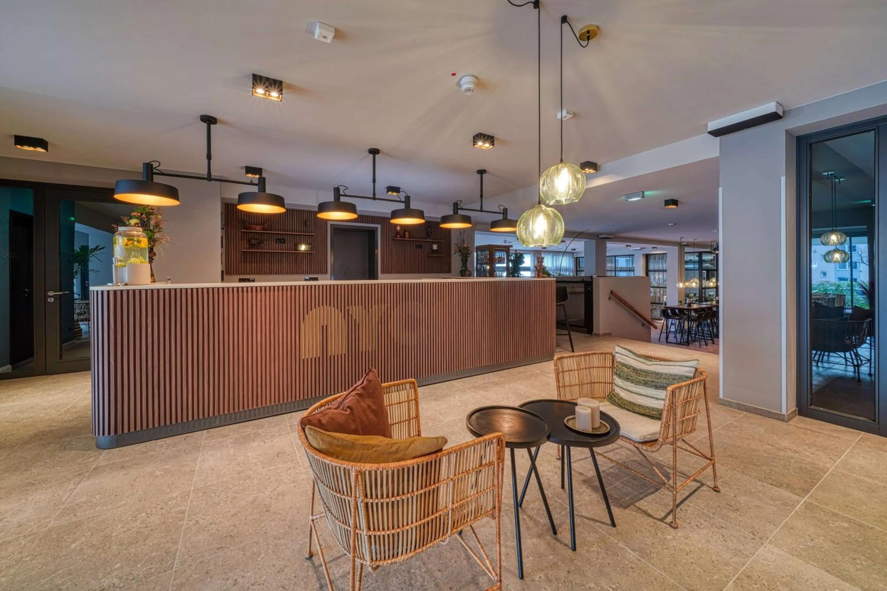 Lobby or reception in Vienna House Easy by Wyndham Bonn City