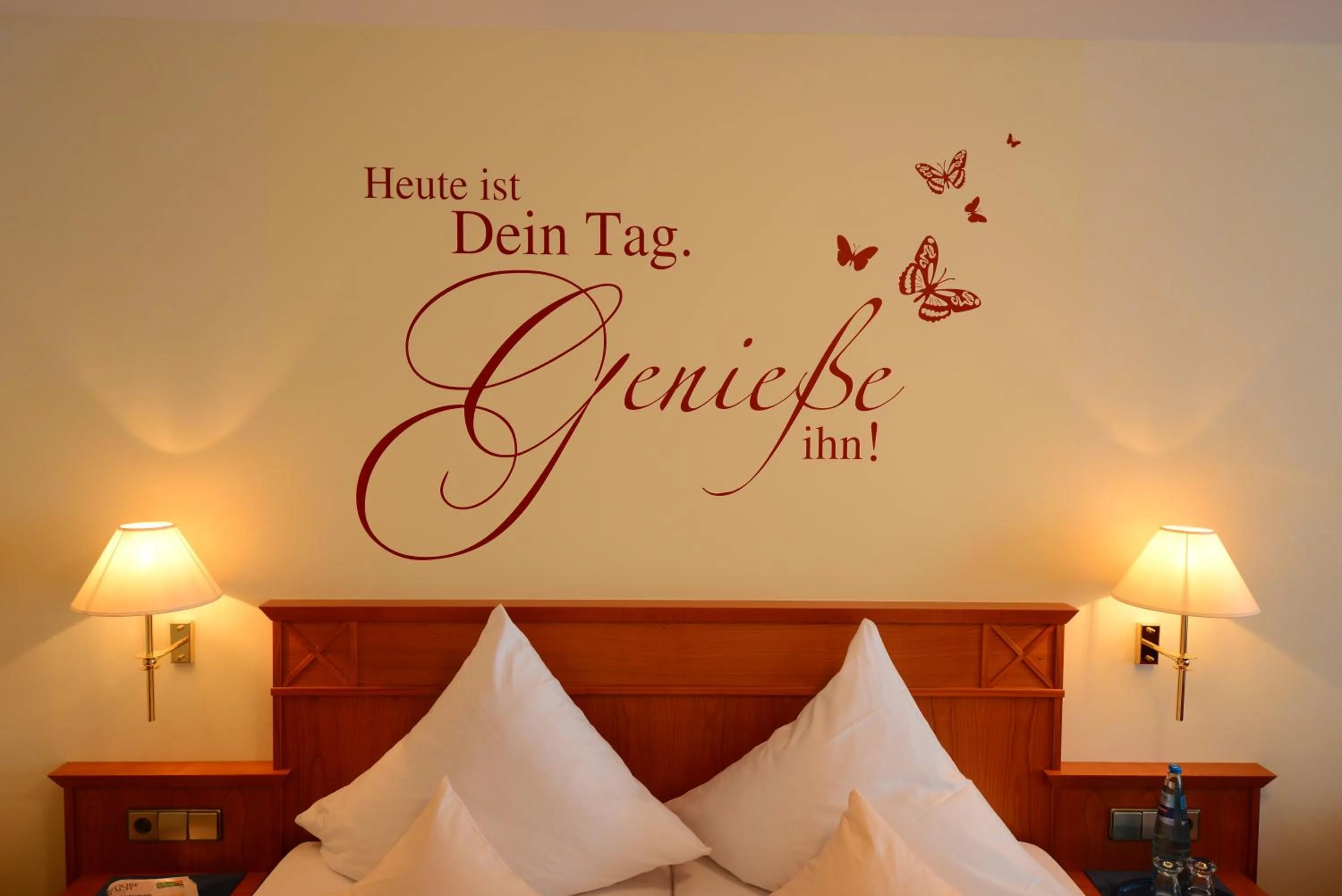 Photo of the whole room, Bed in Möhringers Schwarzwald Hotel