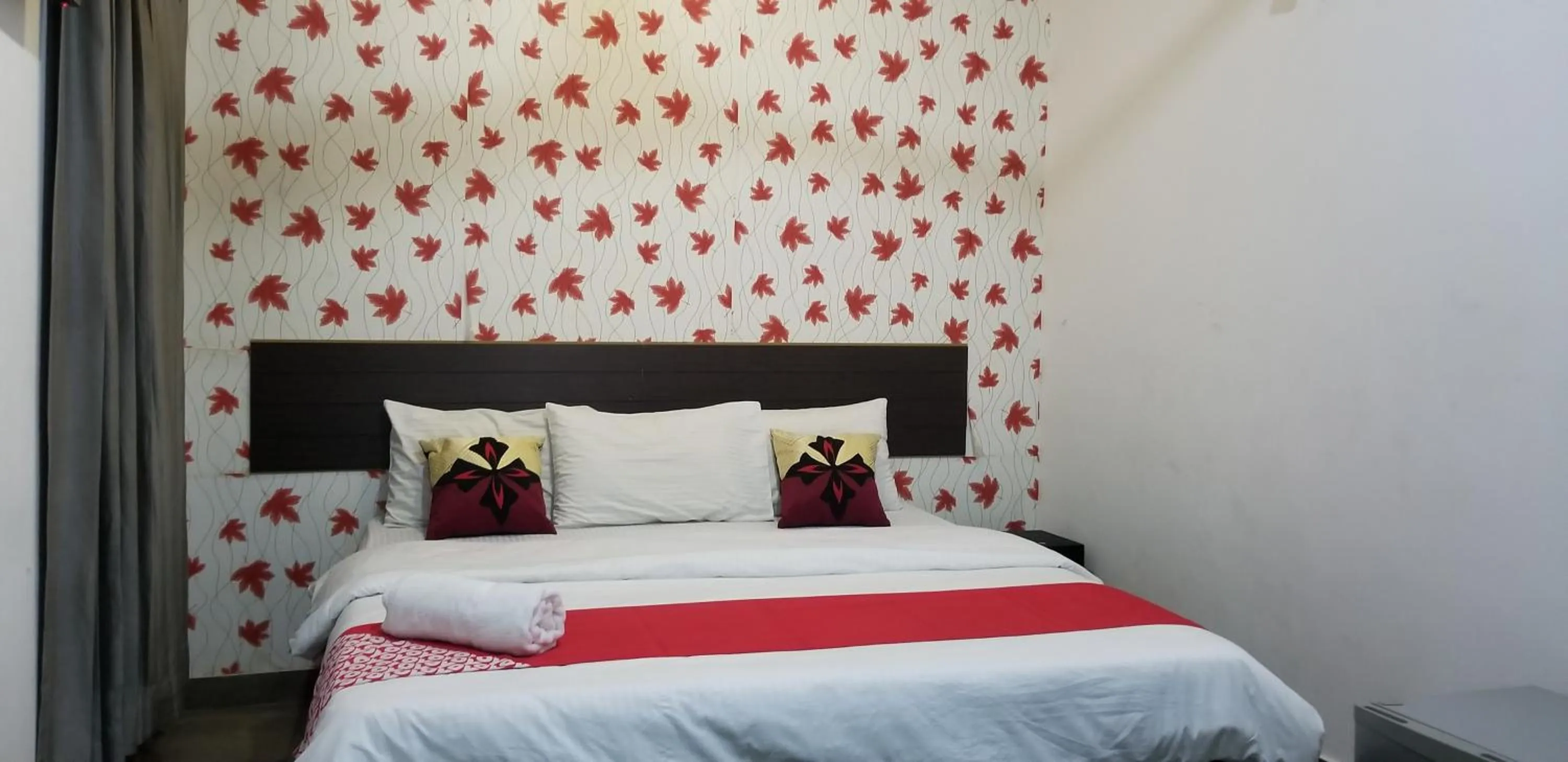 Bed in KINGS GATE Airport TRANSIT HOTEL