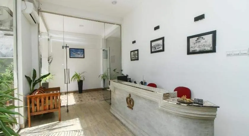 KINGS GATE Airport TRANSIT HOTEL