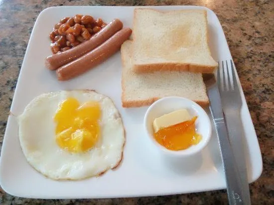 Breakfast in KINGS GATE Airport TRANSIT HOTEL