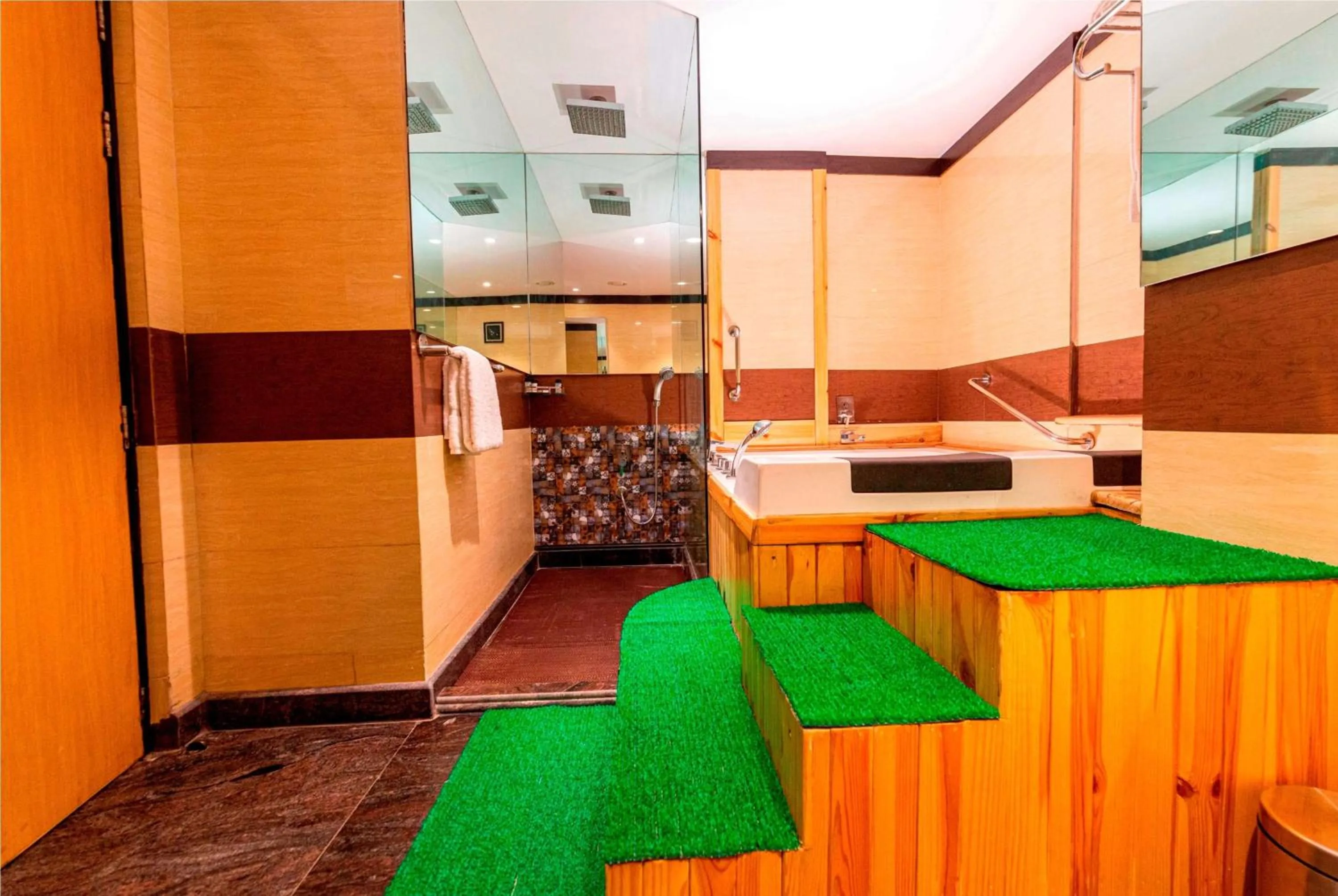 Bathroom in Ramada Neemrana