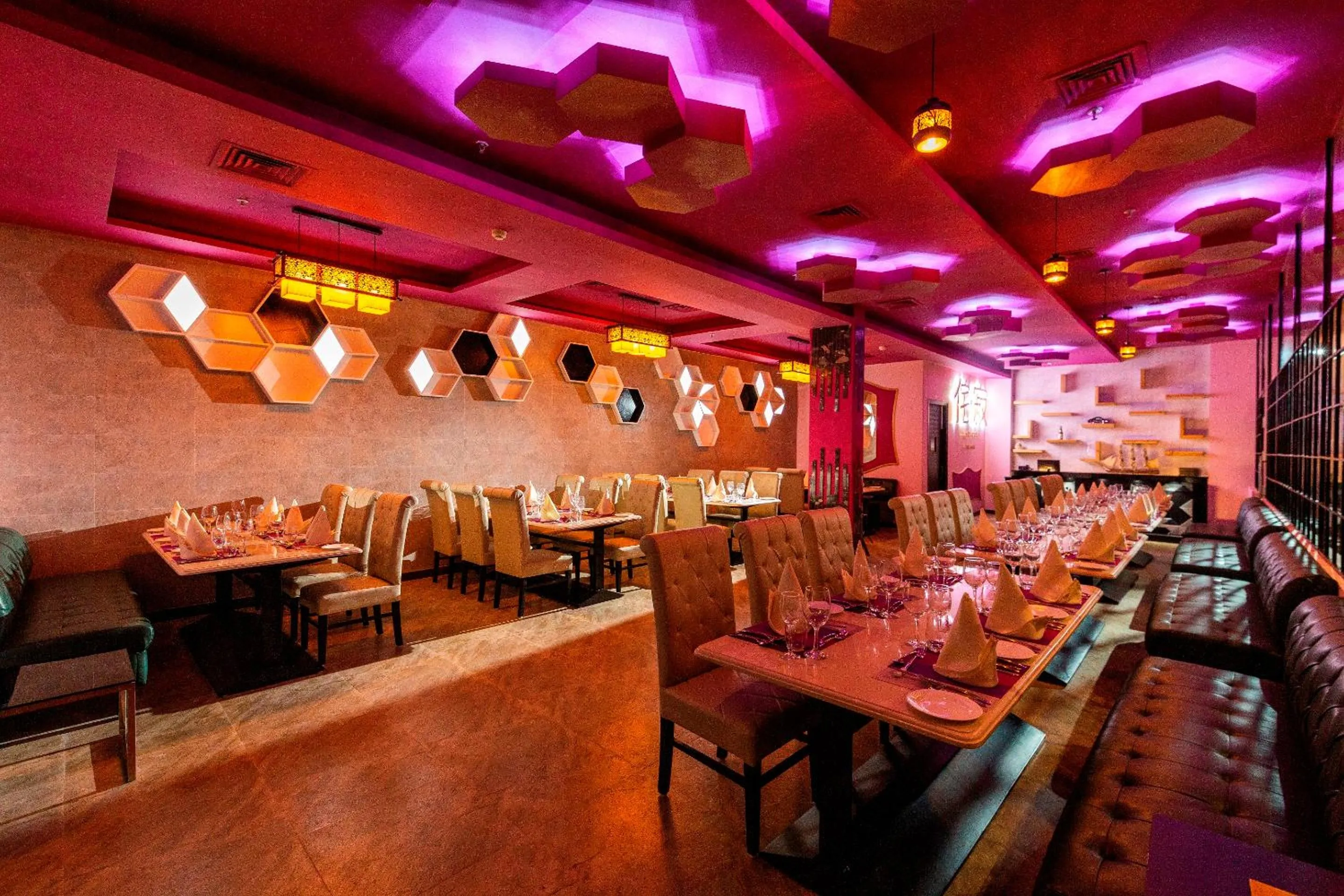 Restaurant/places to eat in Ramada Neemrana
