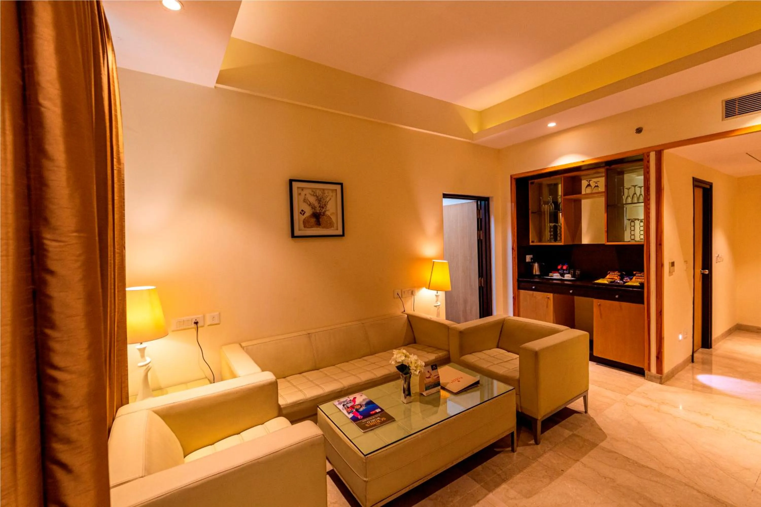 Living room in Ramada Neemrana