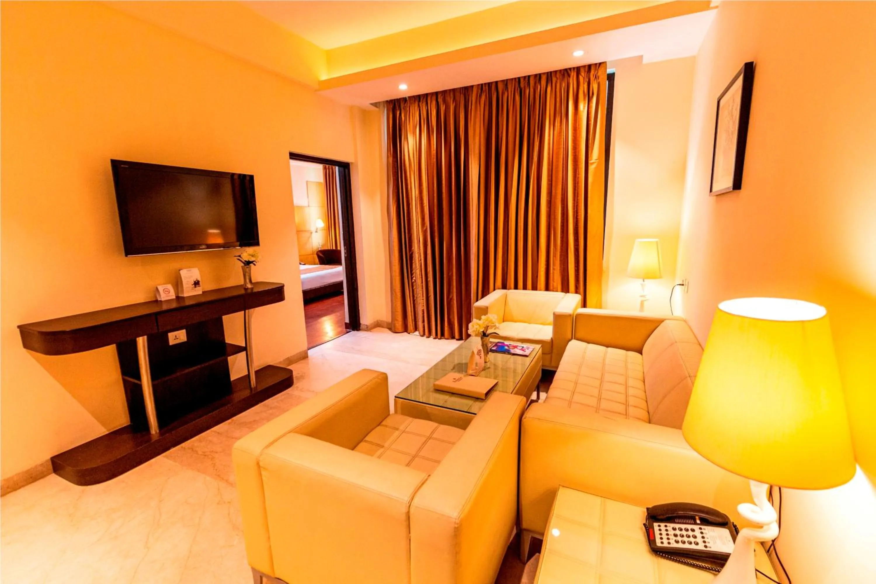 Living room in Ramada Neemrana