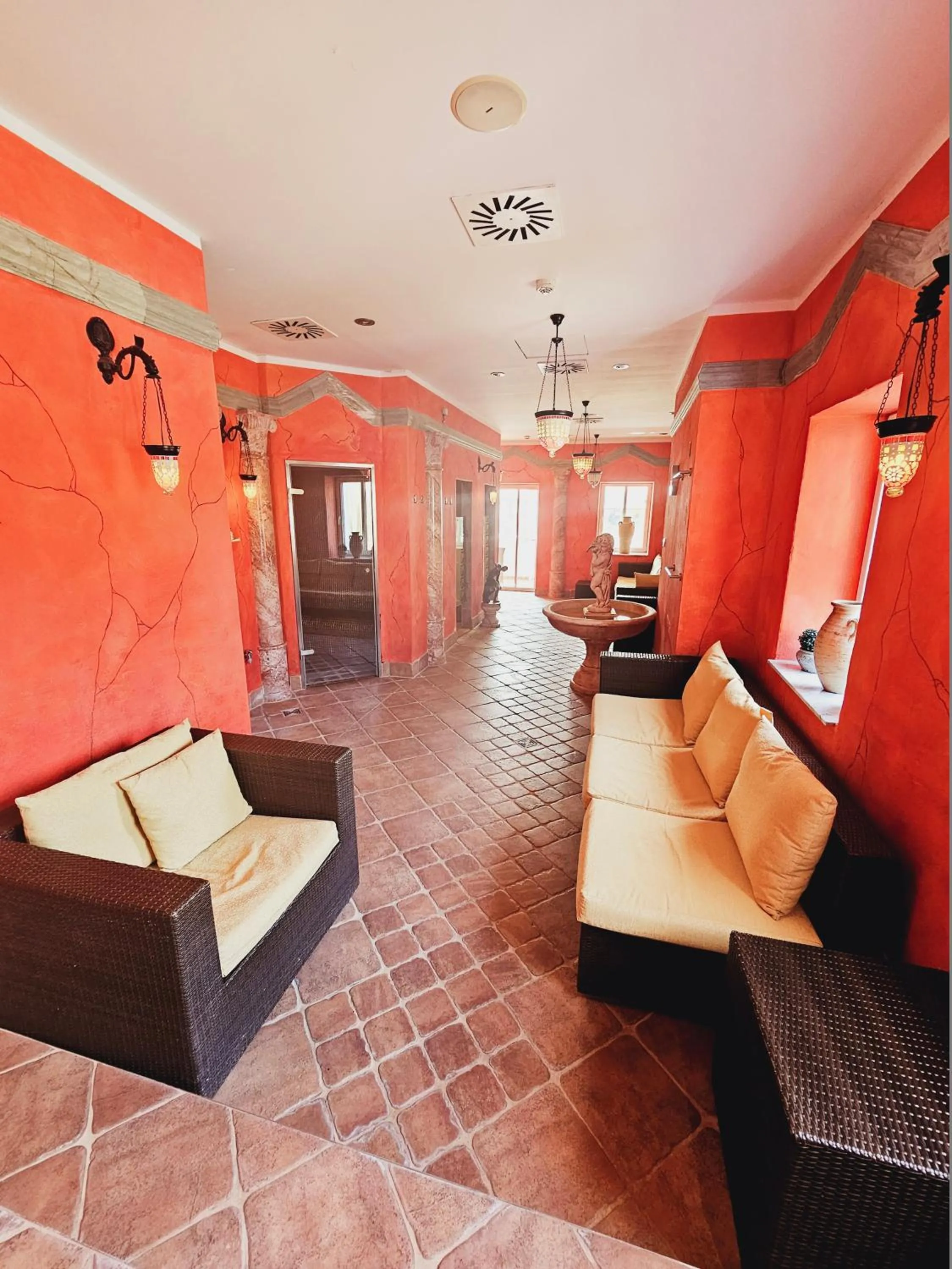 Spa and wellness centre/facilities in Alexa Hotel