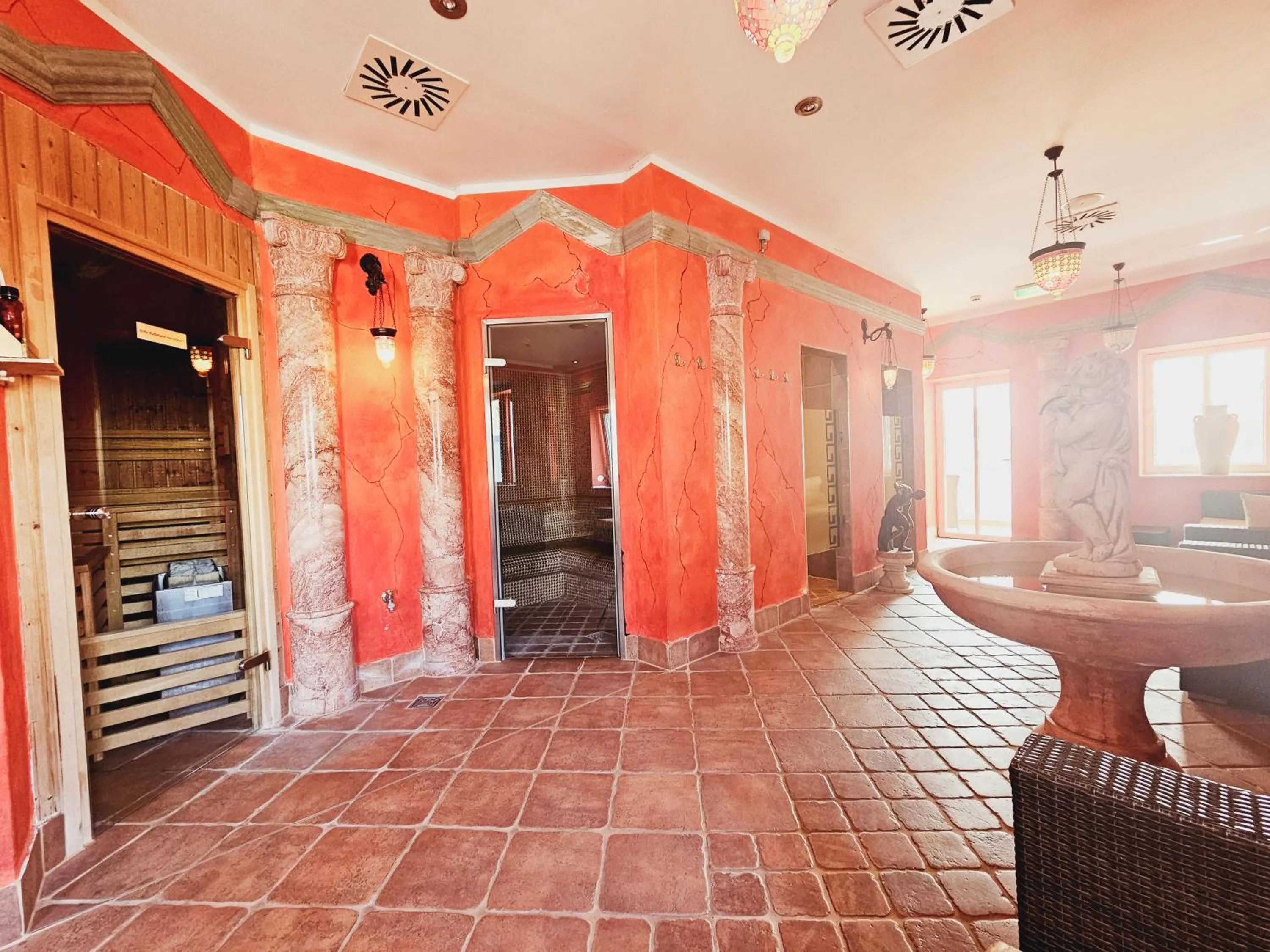 Spa and wellness centre/facilities in Alexa Hotel