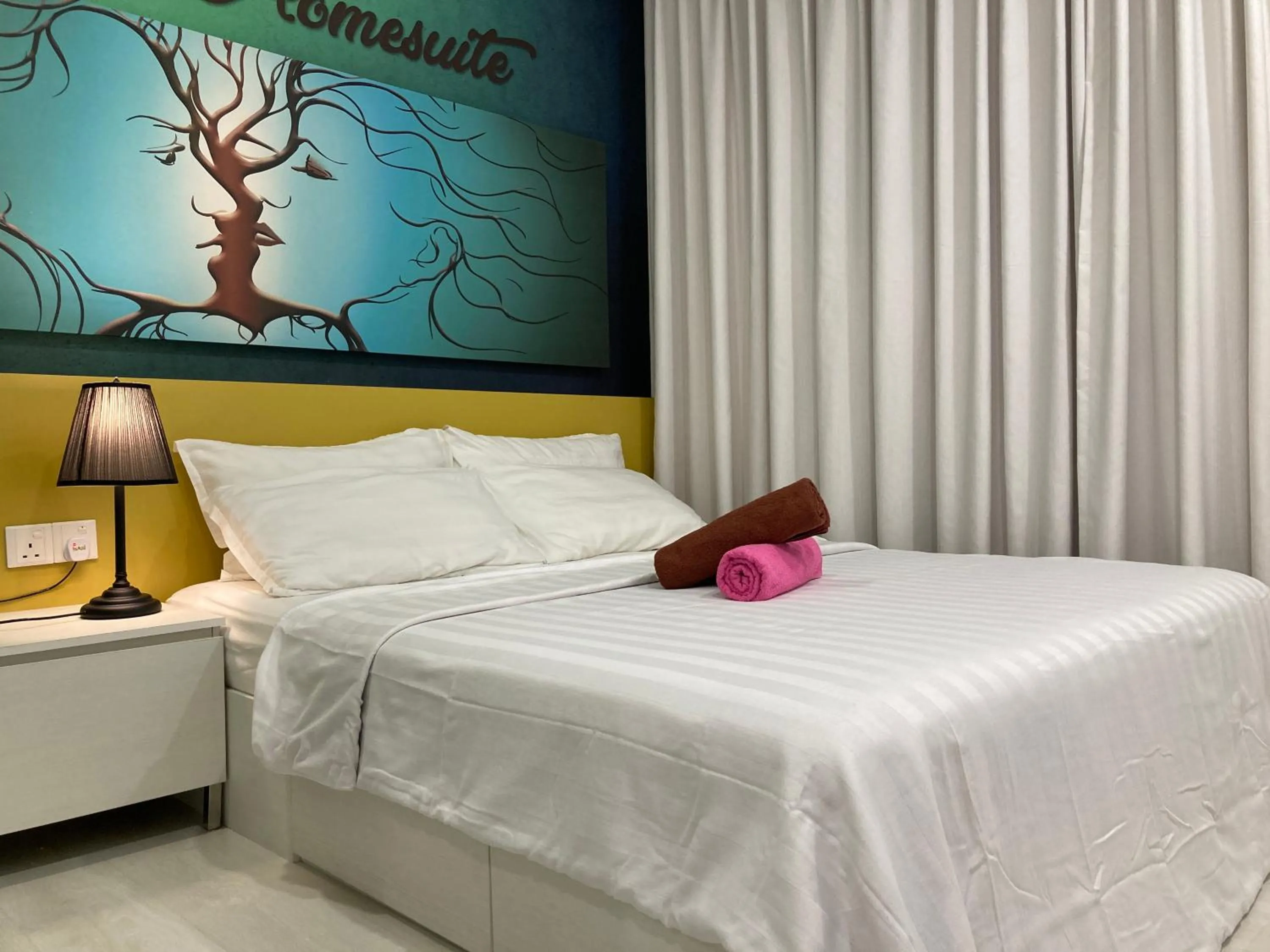 Bedroom, Bed in Straits Garden Suite Jelutong Georgetown