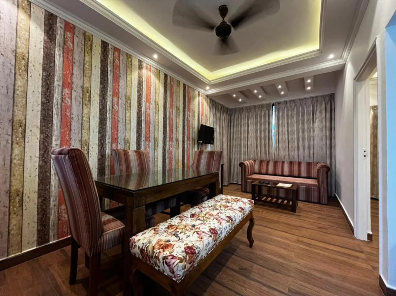 TV and multimedia in Santa Monica Resort - Calangute