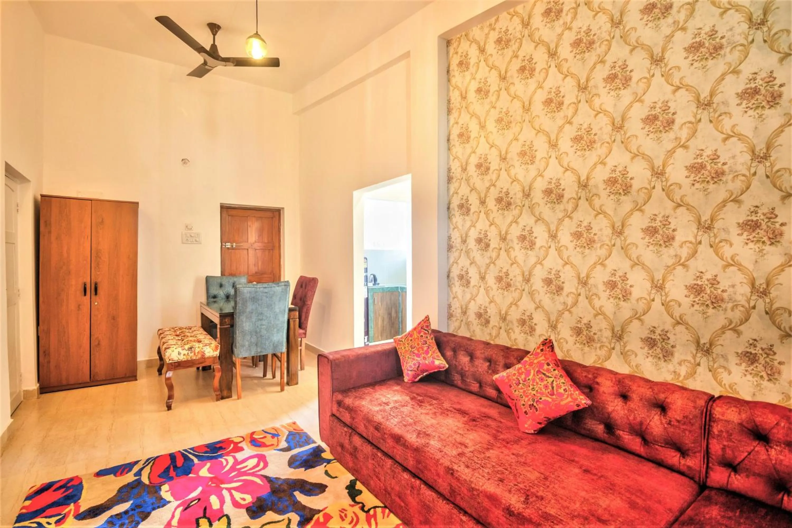 Living room in Santa Monica Resort - Calangute