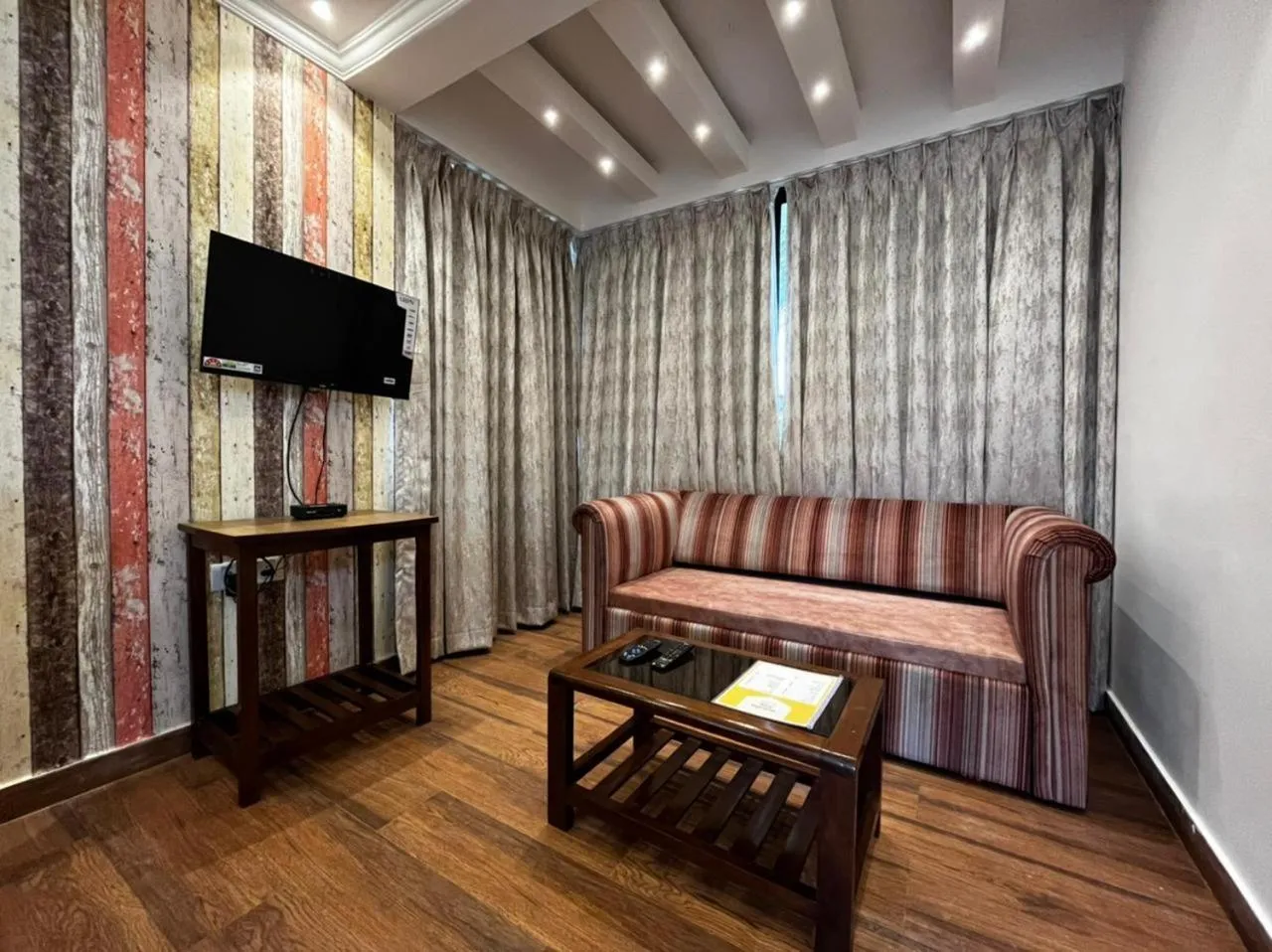 TV and multimedia in Santa Monica Resort - Calangute