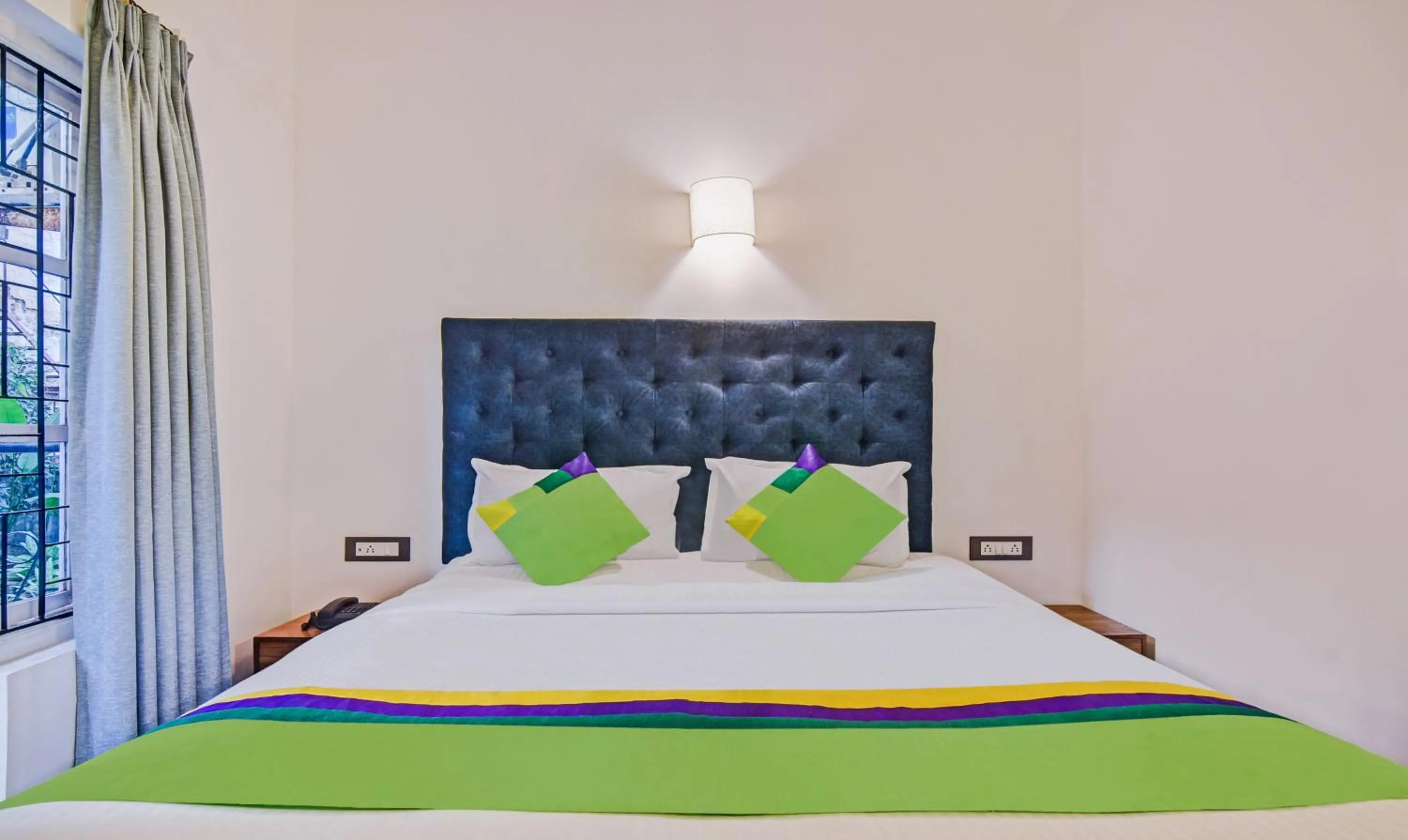 Bed in Santa Monica Resort - Calangute