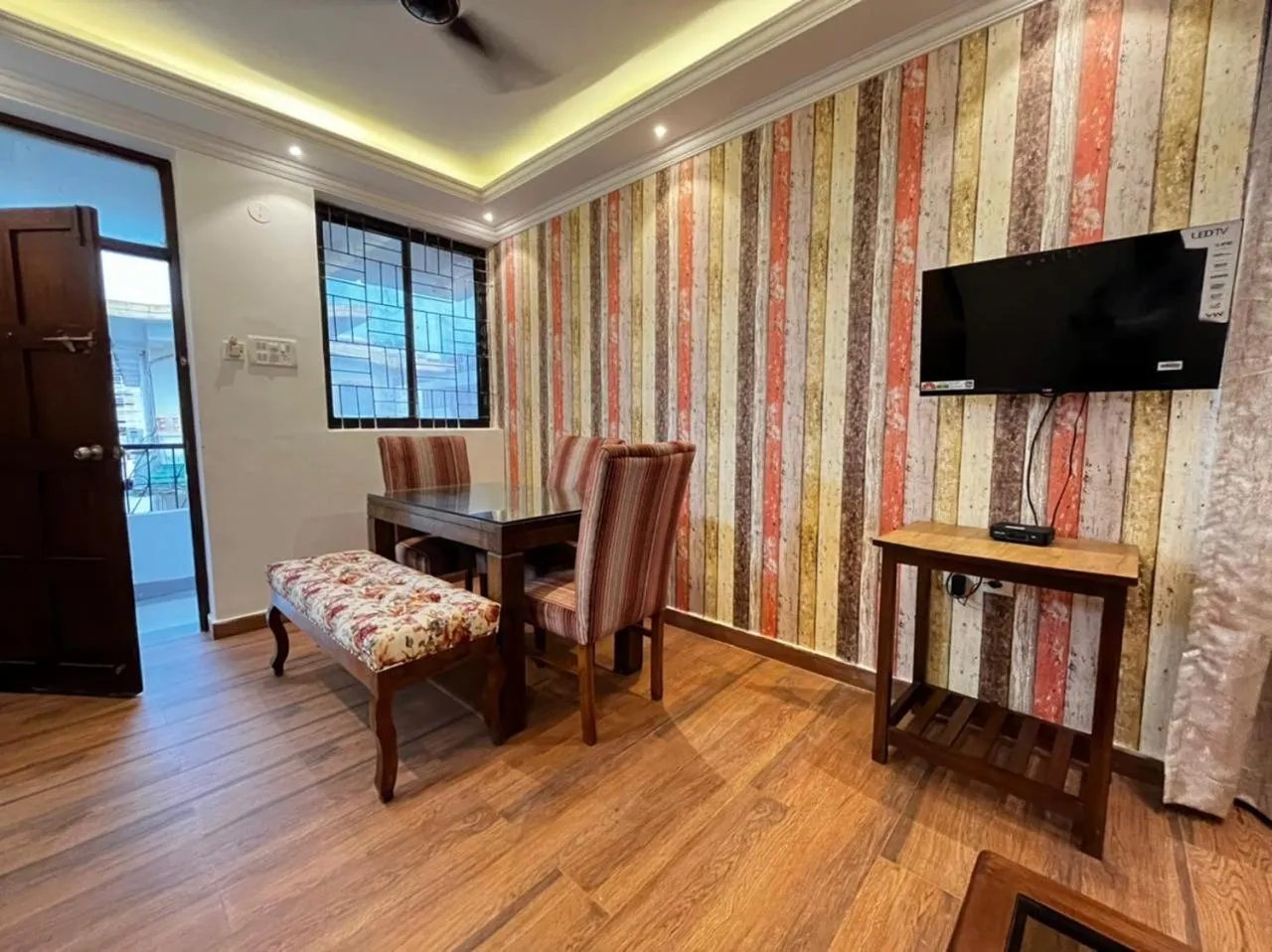 Seating area in Santa Monica Resort - Calangute