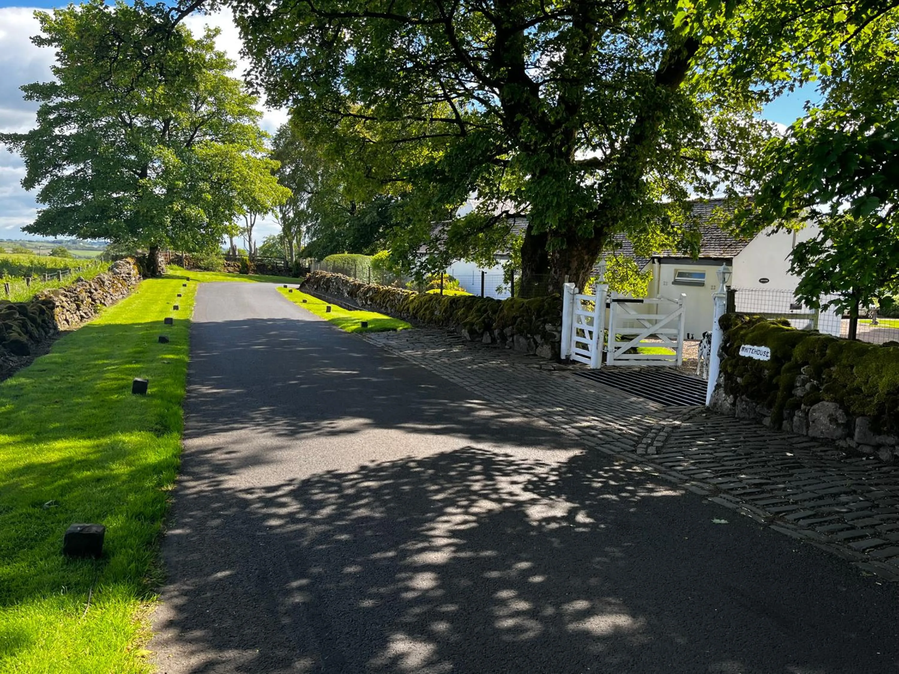 Property logo or sign in Whitehouse