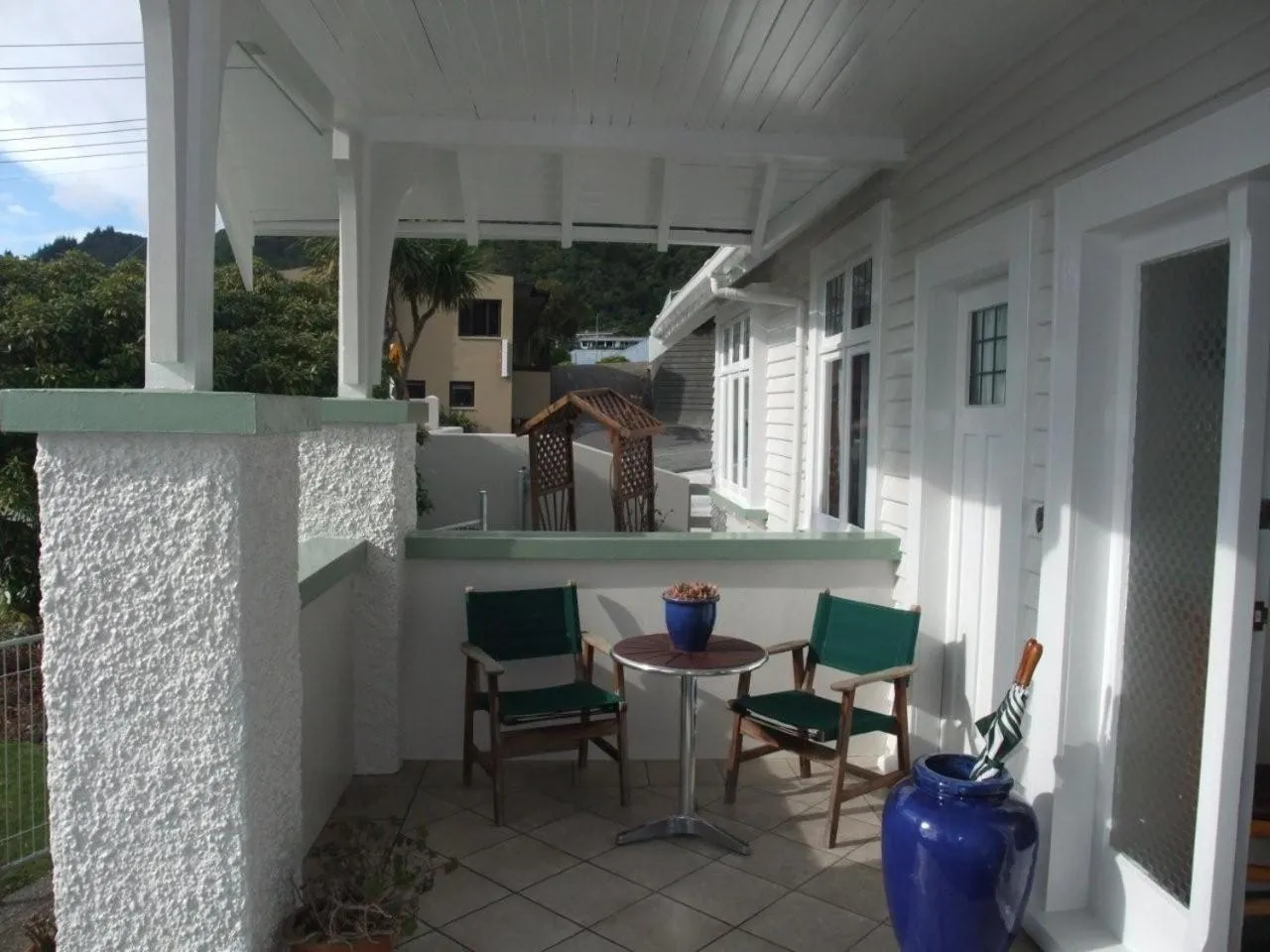 Facade/entrance in Picton House B&B and Motel