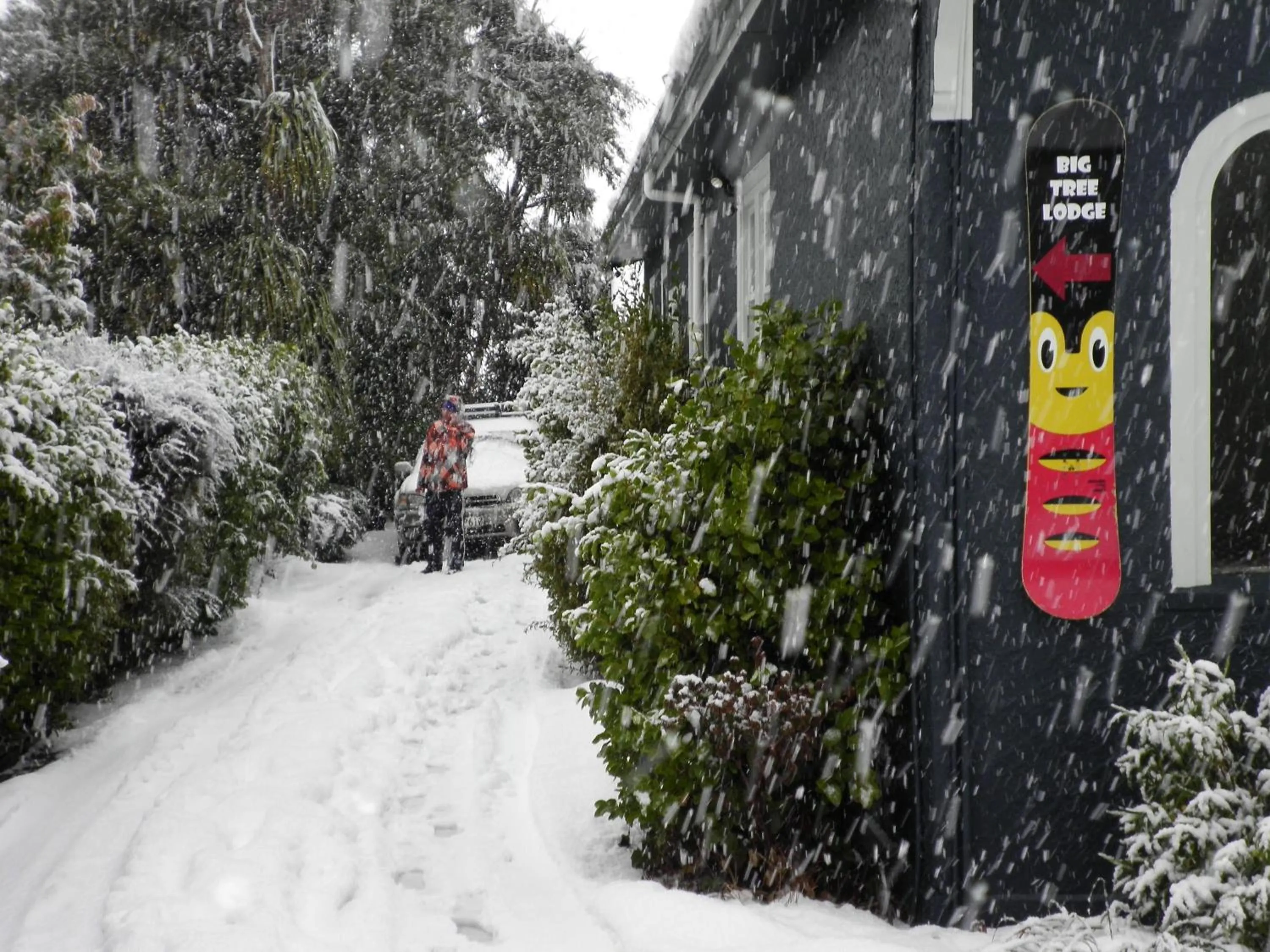 Facade/entrance in Big Tree Lodge Methven