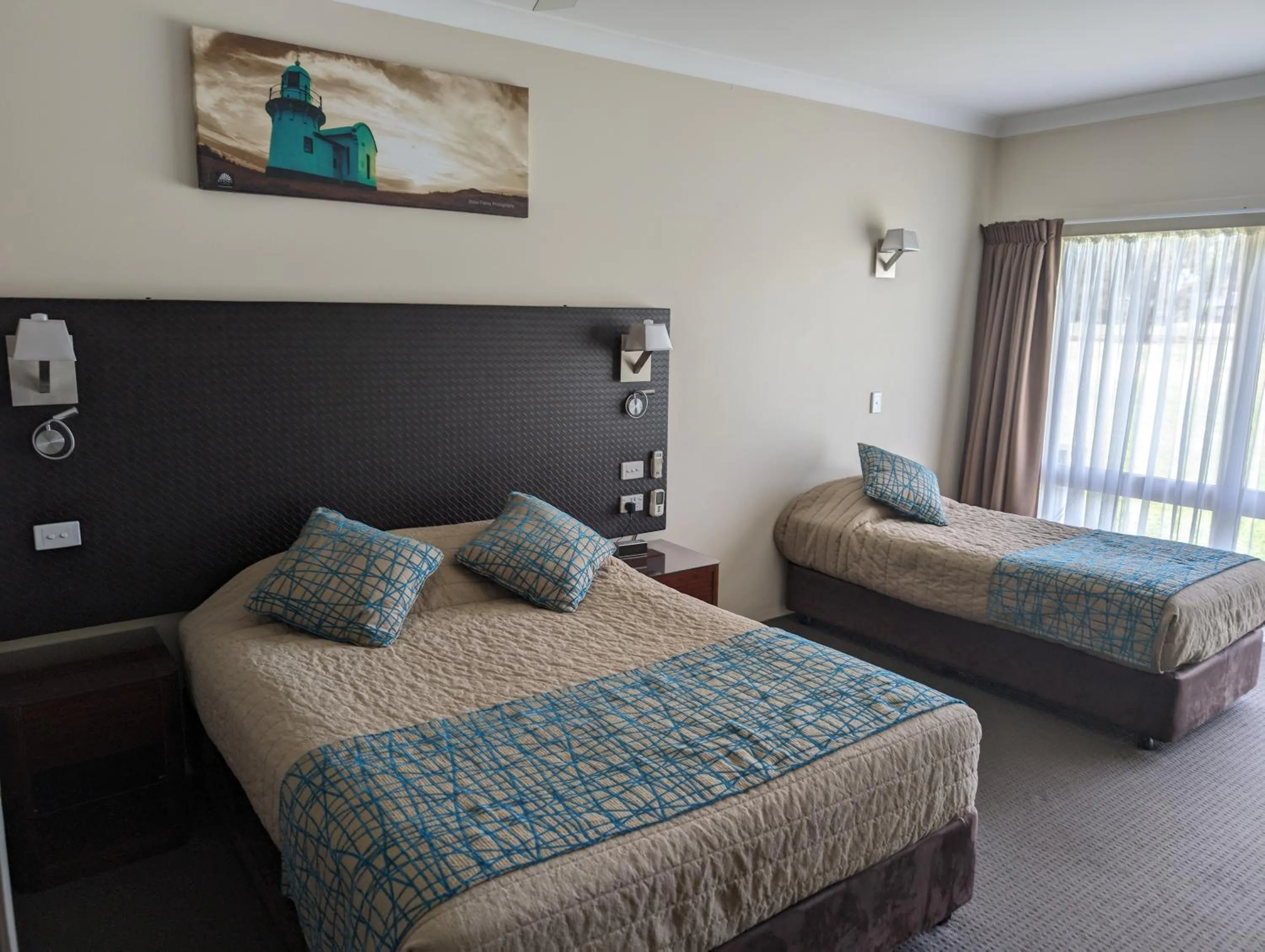 Photo of the whole room, Bed in Australian Homestead Motor Lodge