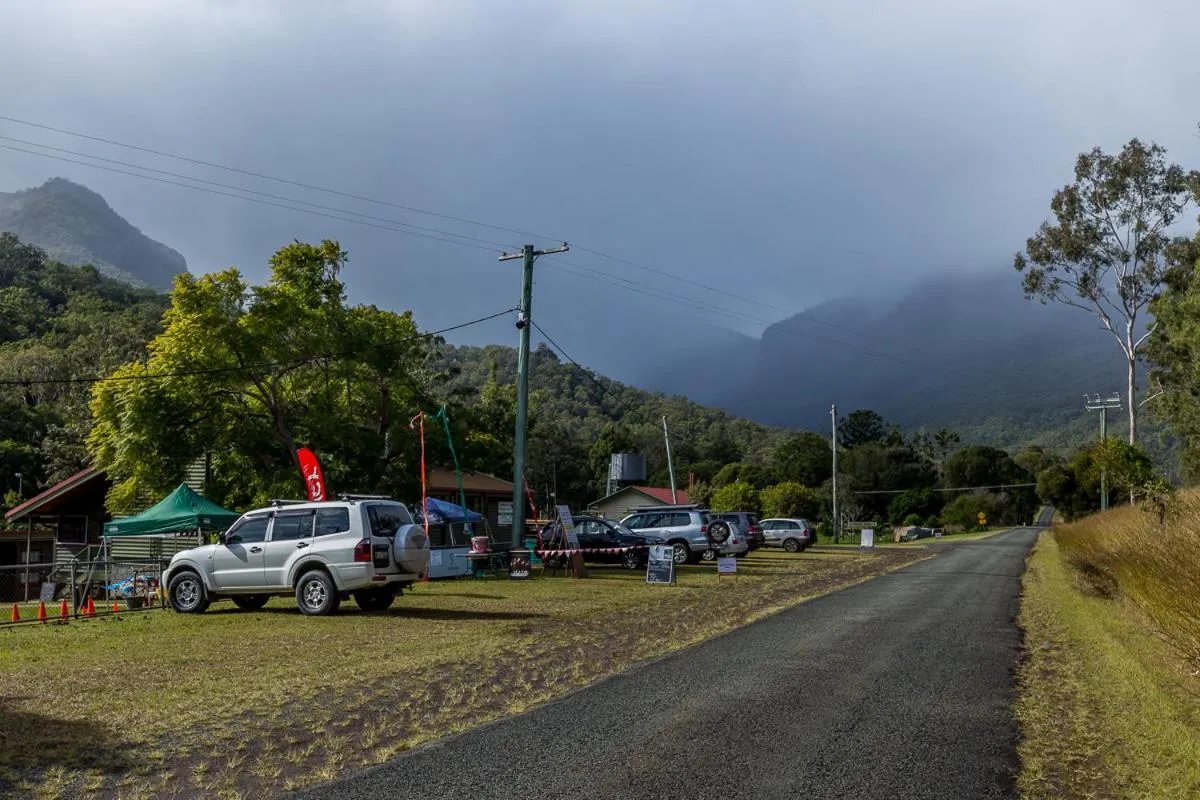 Neighbourhood in Christmas Creek Café & Cabins