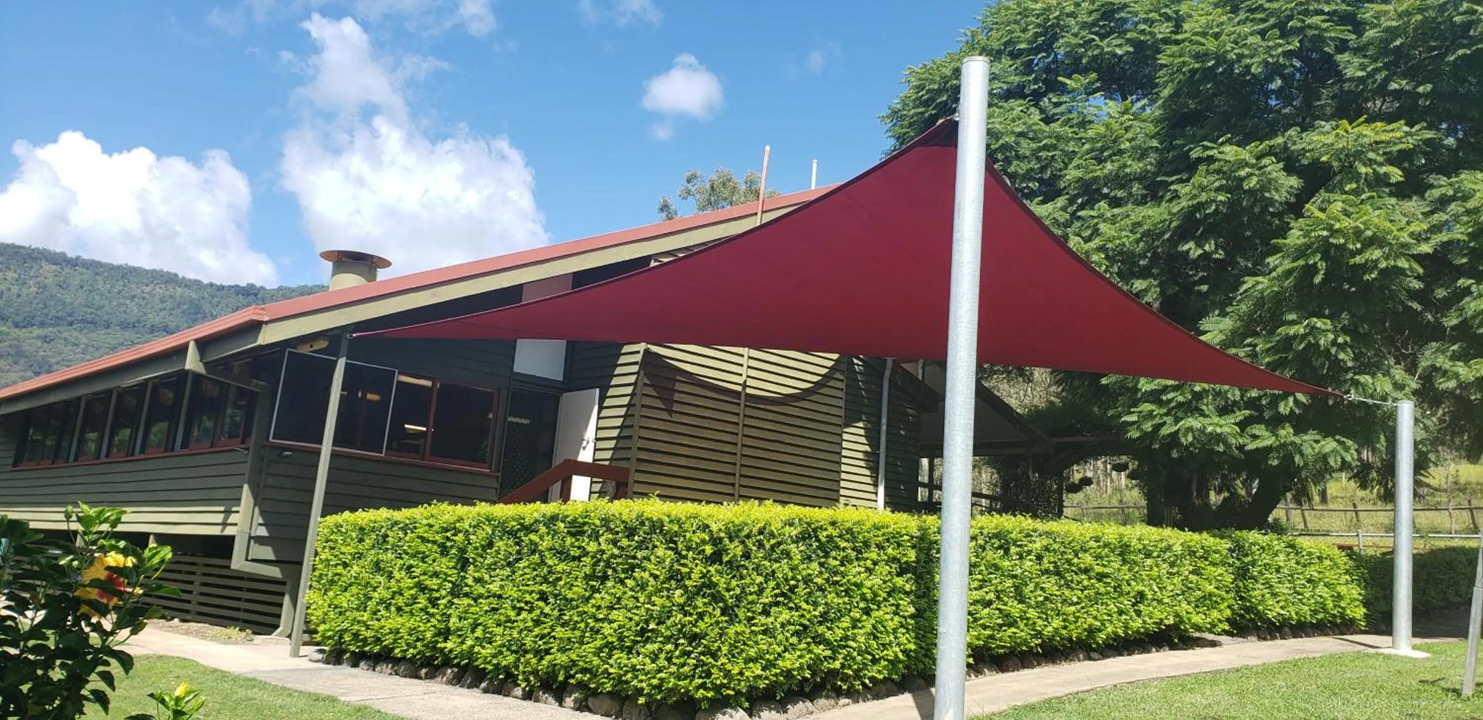 Restaurant/places to eat in Christmas Creek Café & Cabins