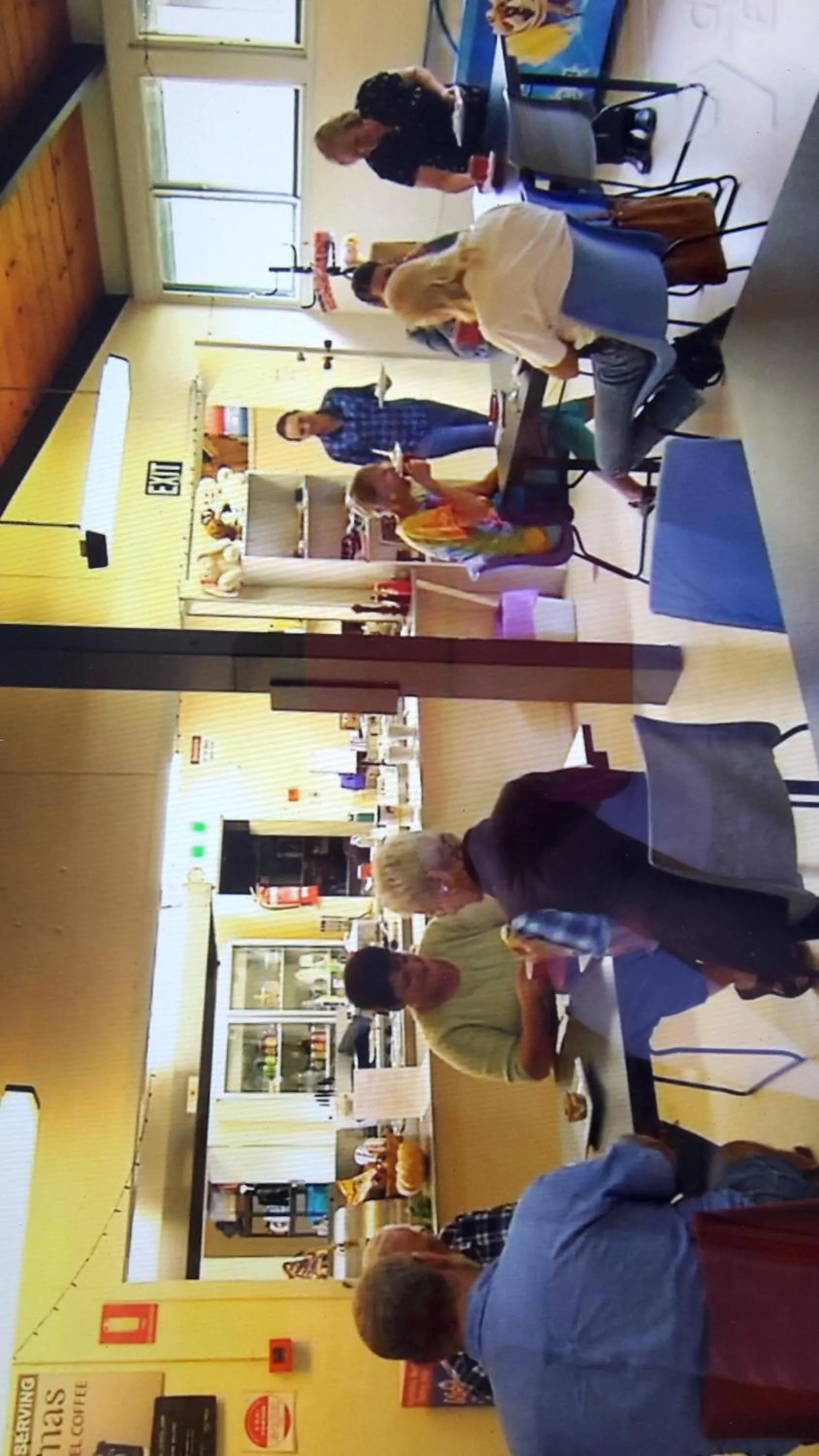 Restaurant/places to eat in Christmas Creek Café & Cabins