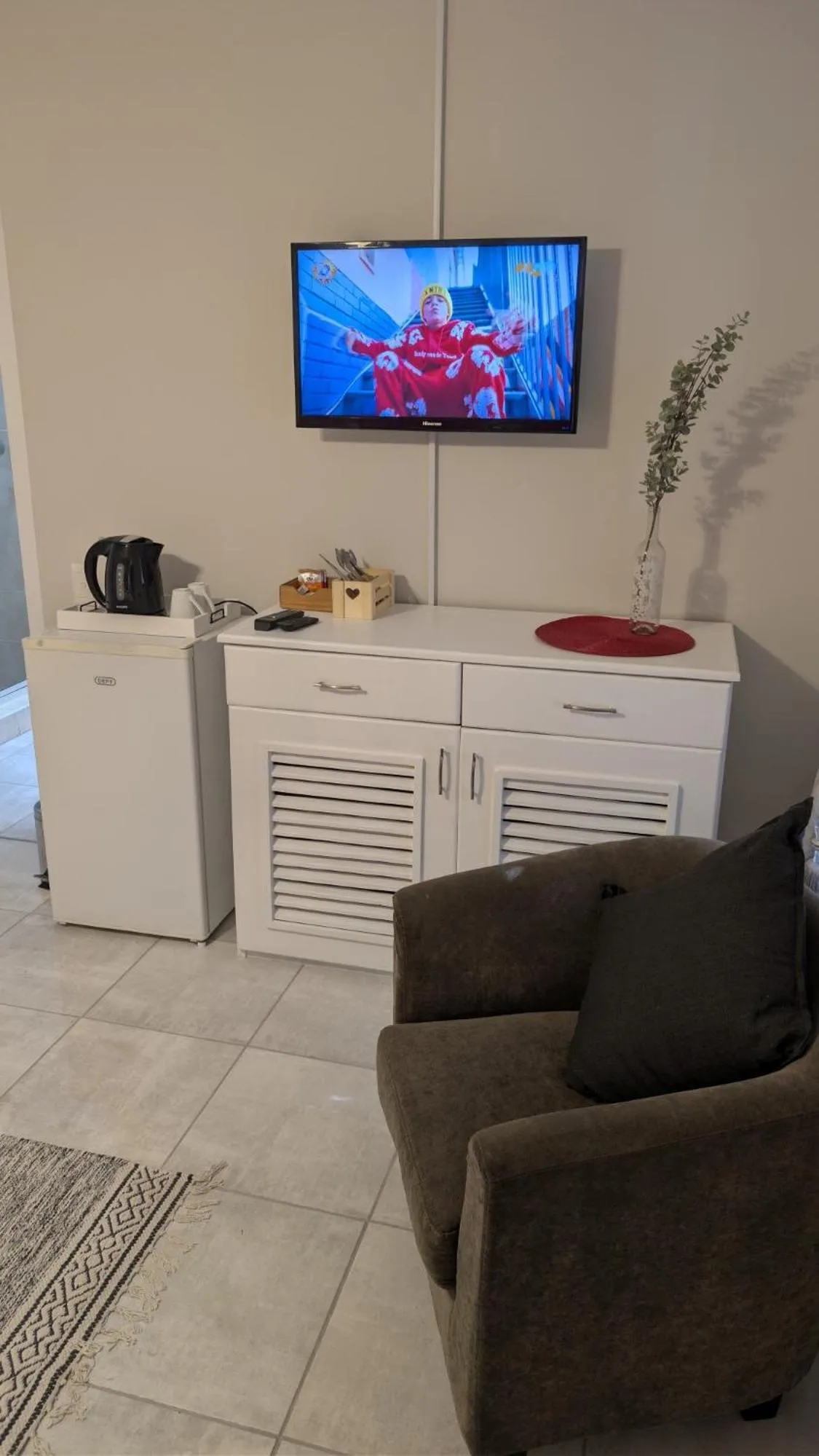 Photo of the whole room in Amarachi Guesthouse