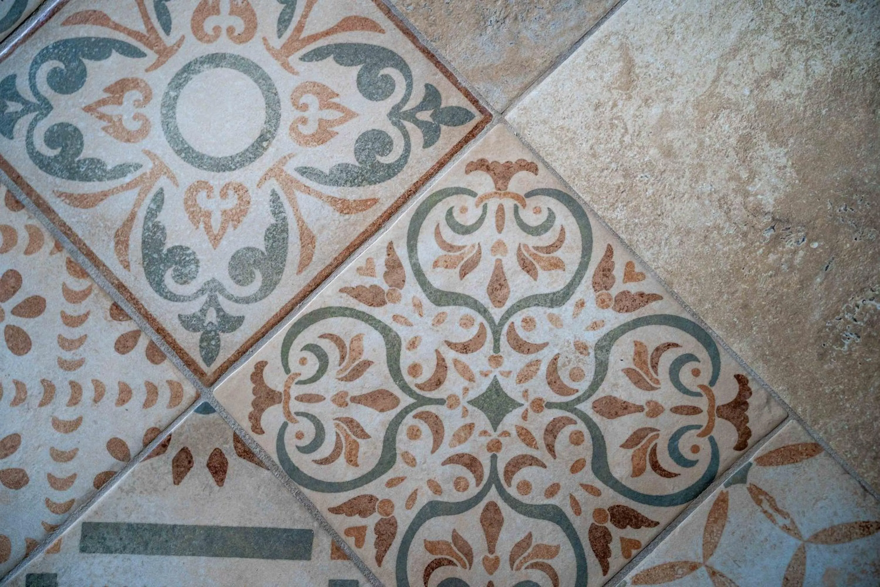 Property building in Mulberries