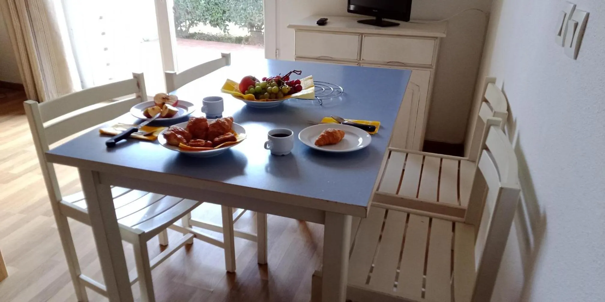 Dining area in Olydea Oleron les Sables Vignier