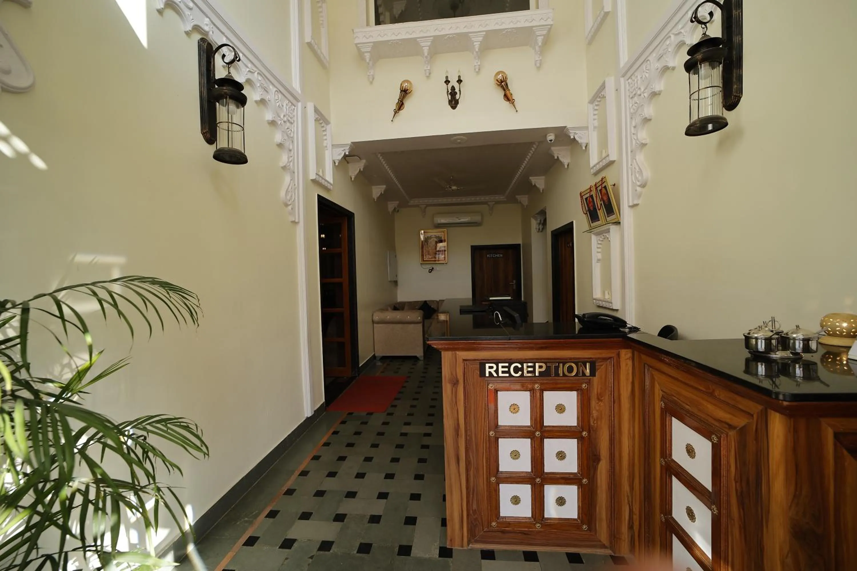 Lobby or reception in The Kumbha Mahal Resort
