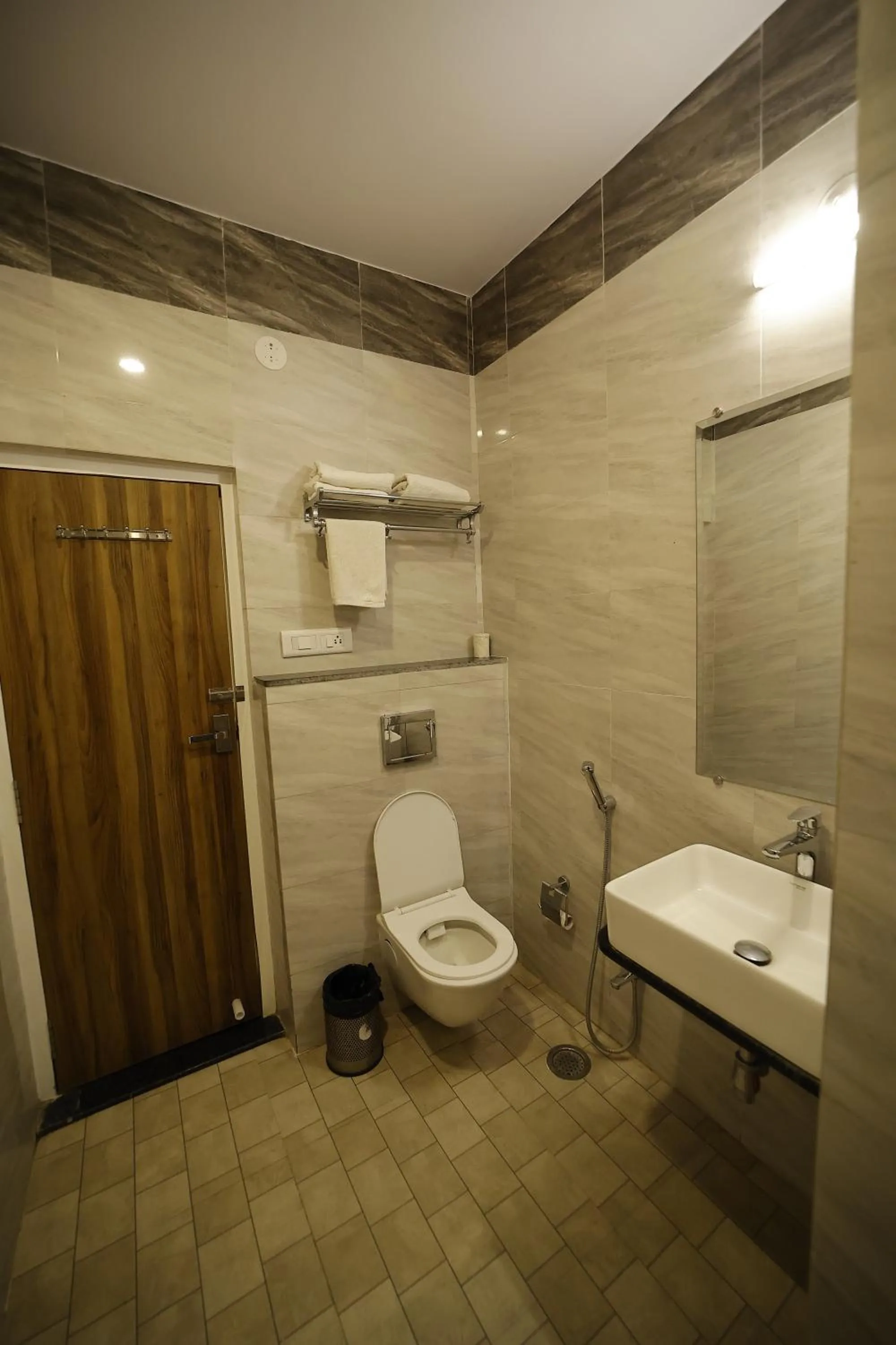 Toilet in The Kumbha Mahal Resort