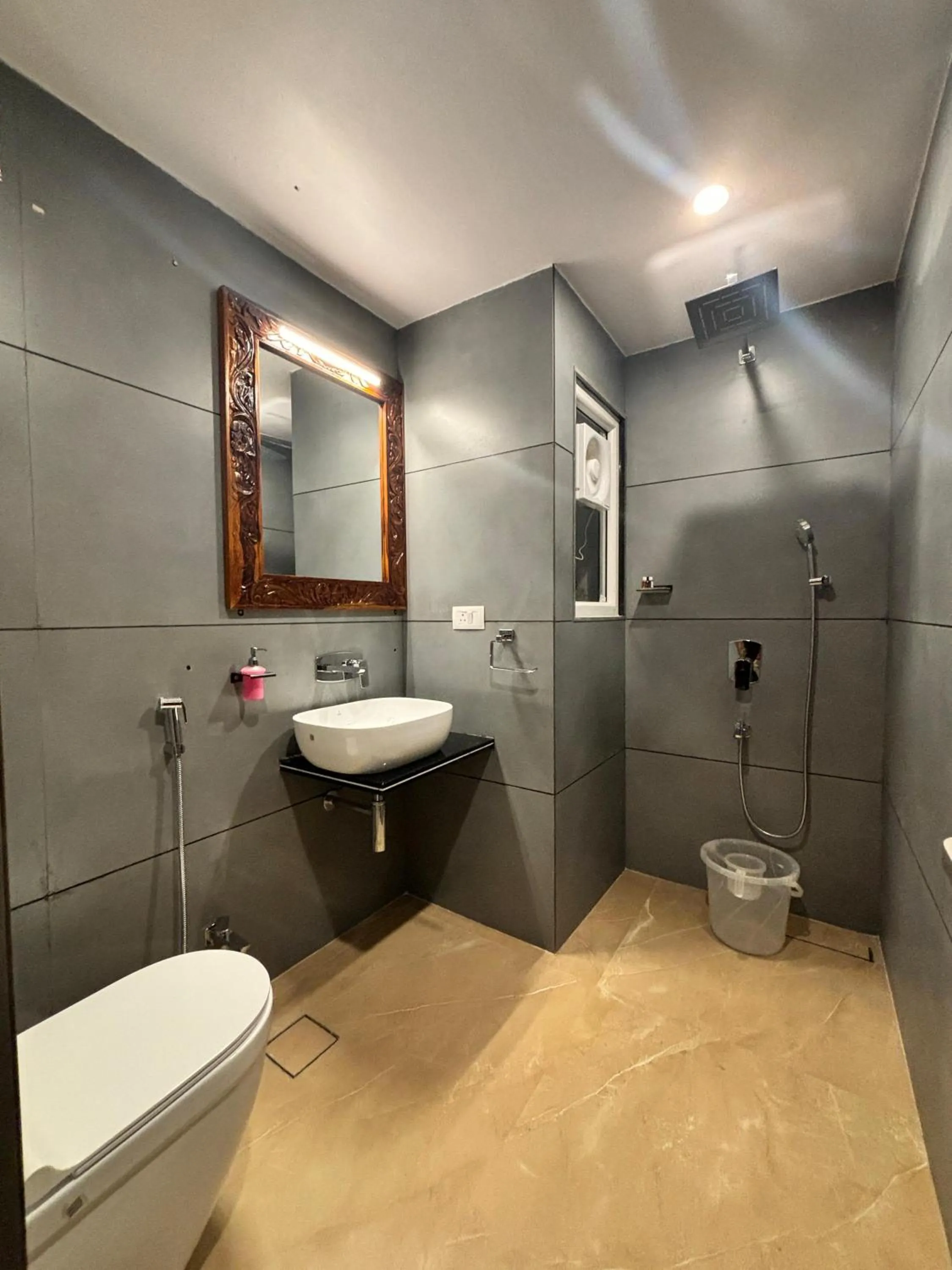 Shower in The Kumbha Mahal Resort