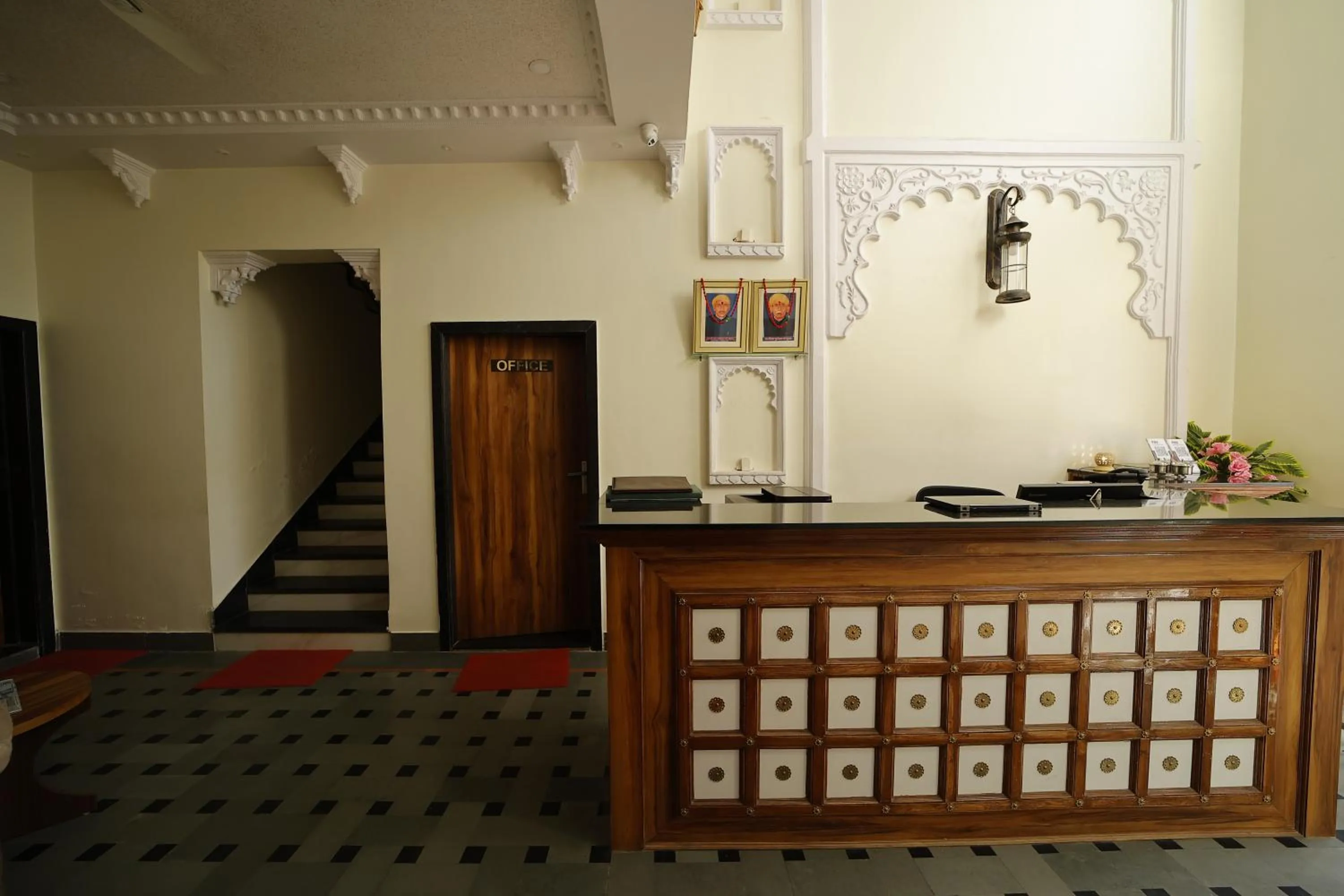 Lobby or reception in The Kumbha Mahal Resort