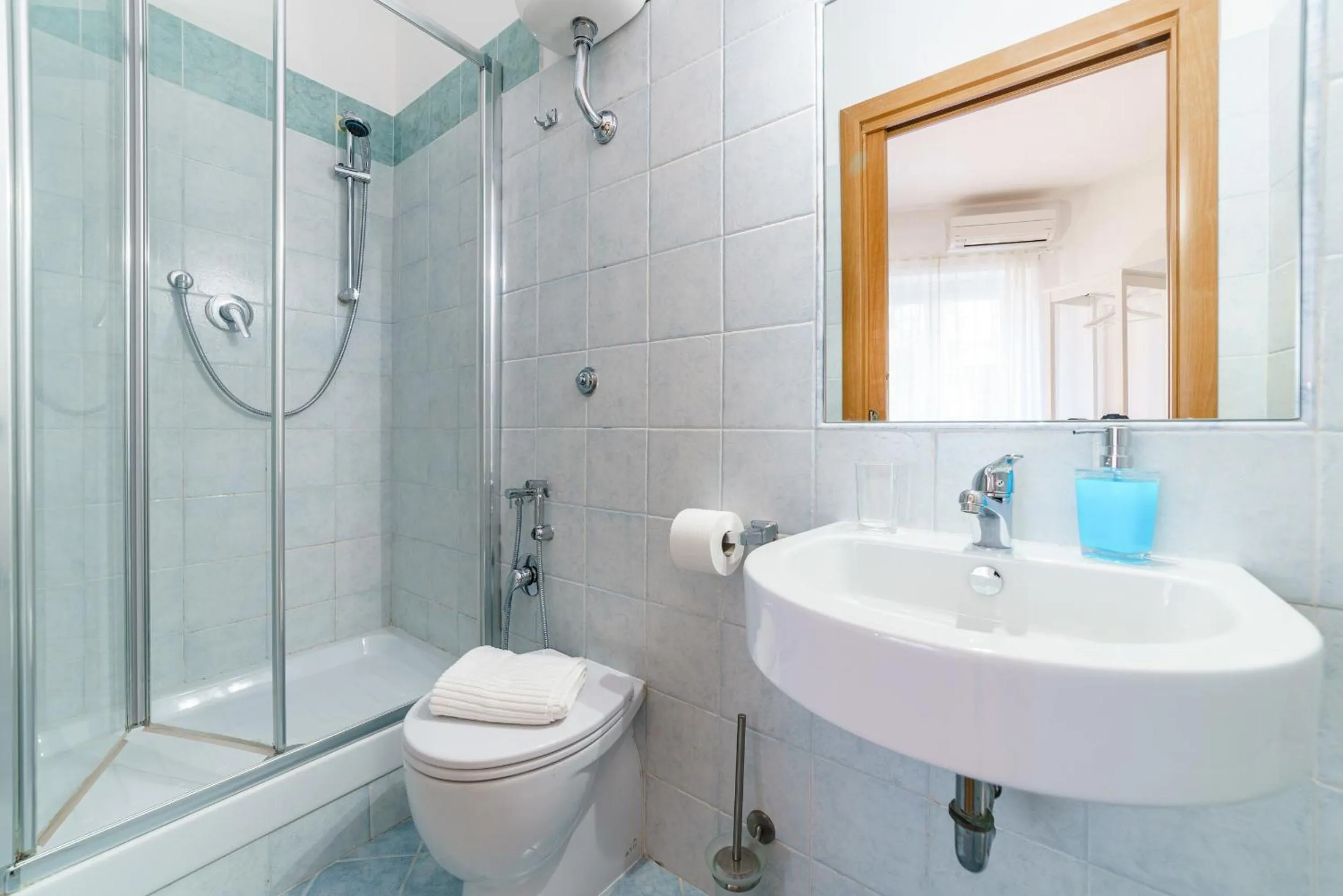 Bathroom in B&BTRASTEVERE66