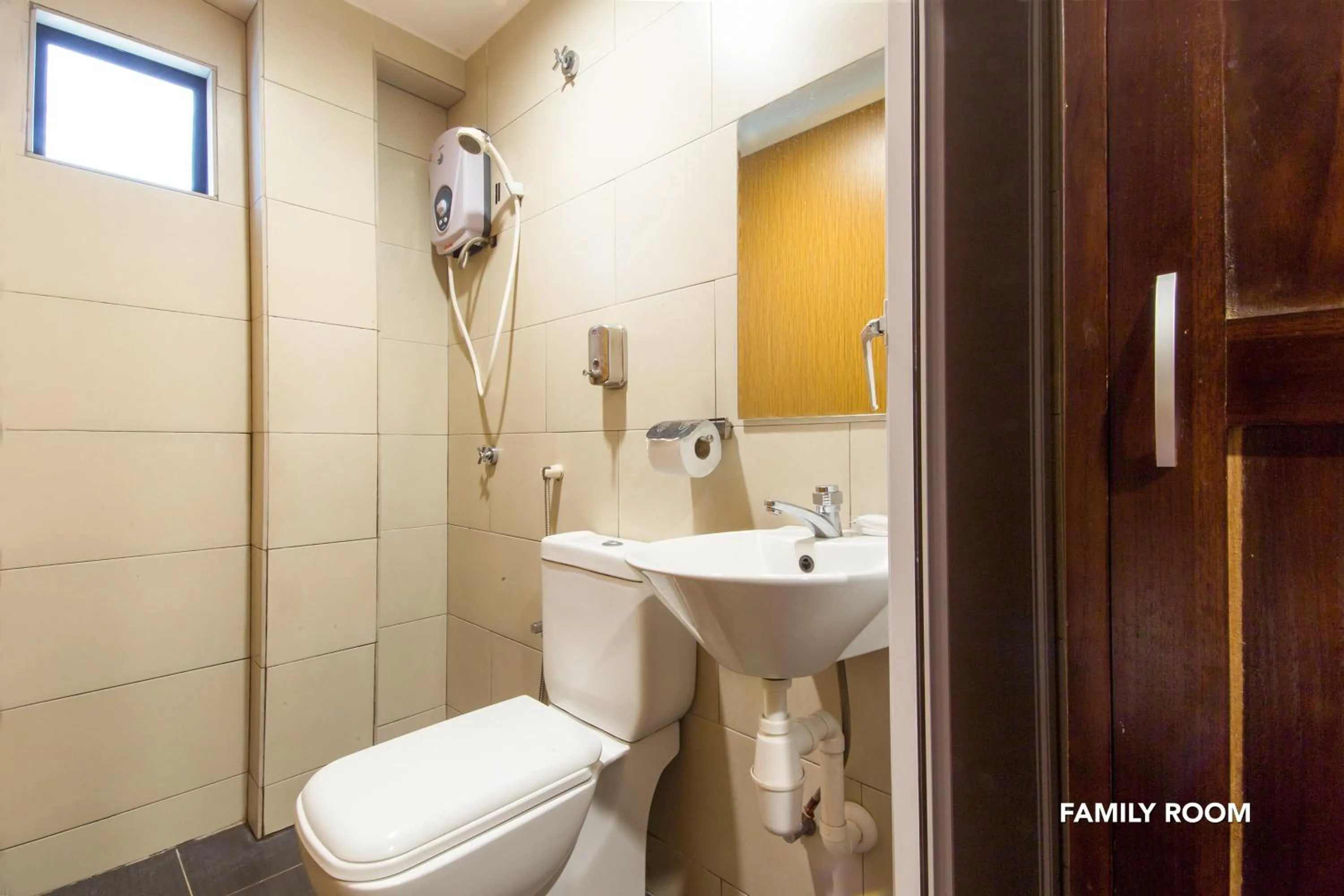 Shower in 33 Star Hotel by The Awinka Group Of Management