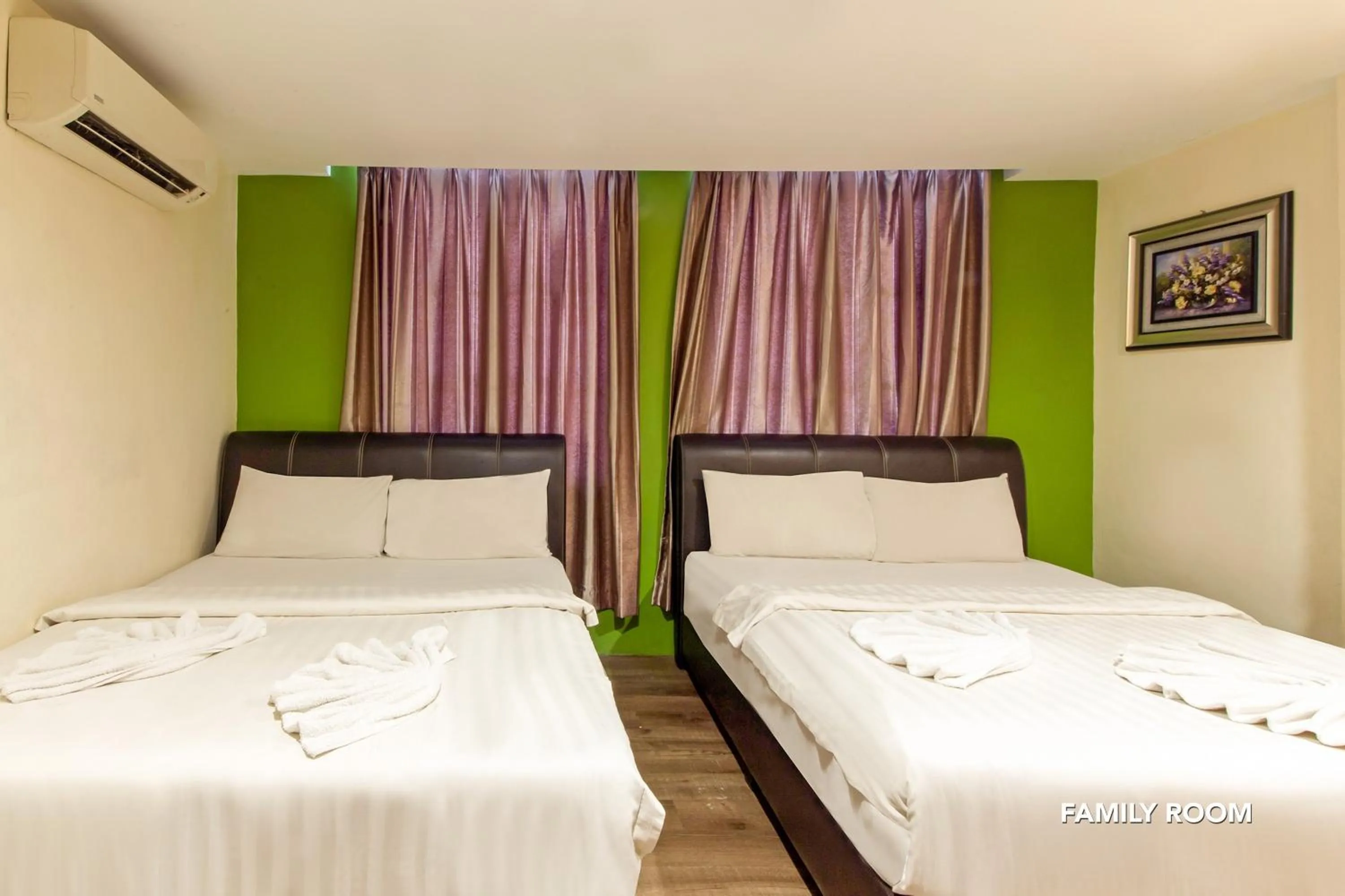 Bed in 33 Star Hotel by The Awinka Group Of Management