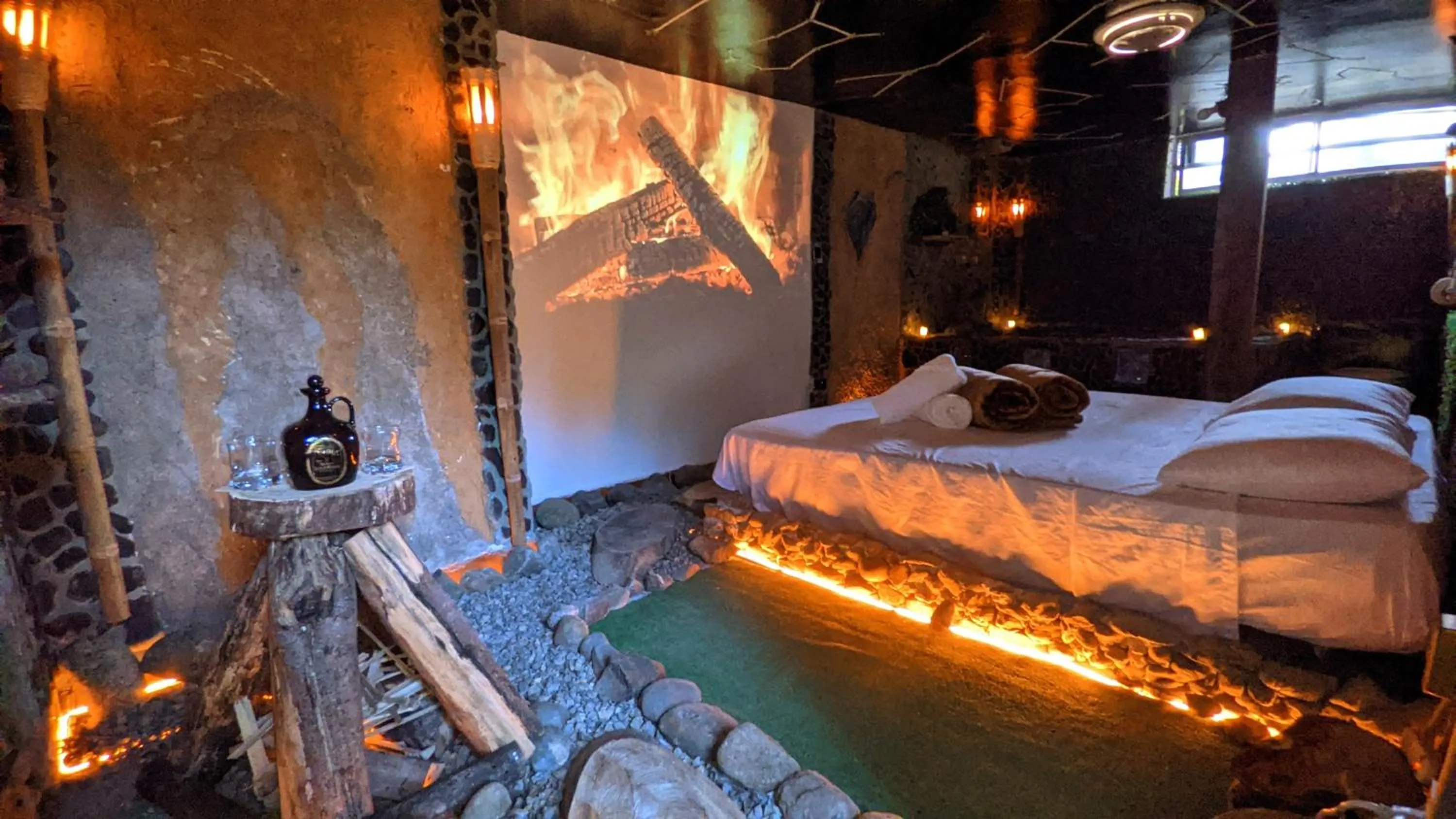 Bed in BioHotel Ecohouse