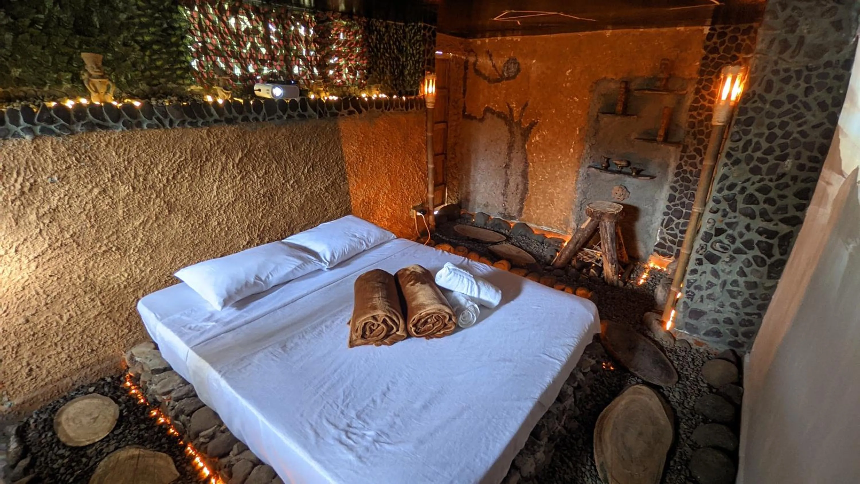 Bed in BioHotel Ecohouse