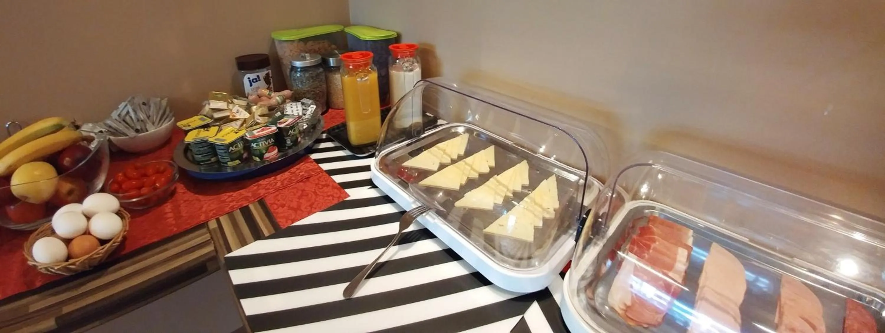 Breakfast in Hotel M68