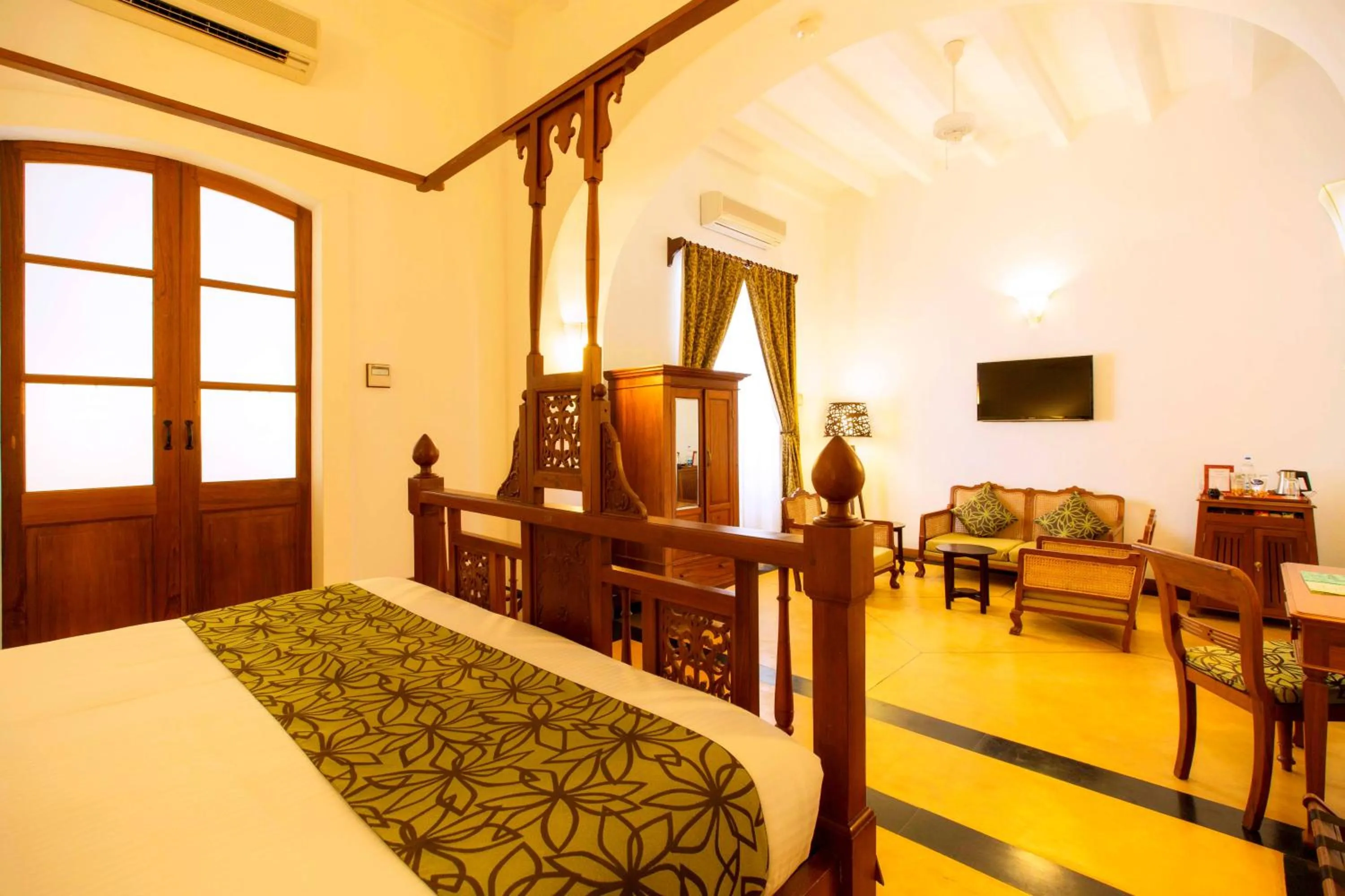 TV and multimedia, Bed in Palais De Mahe - A CGH Earth Experience