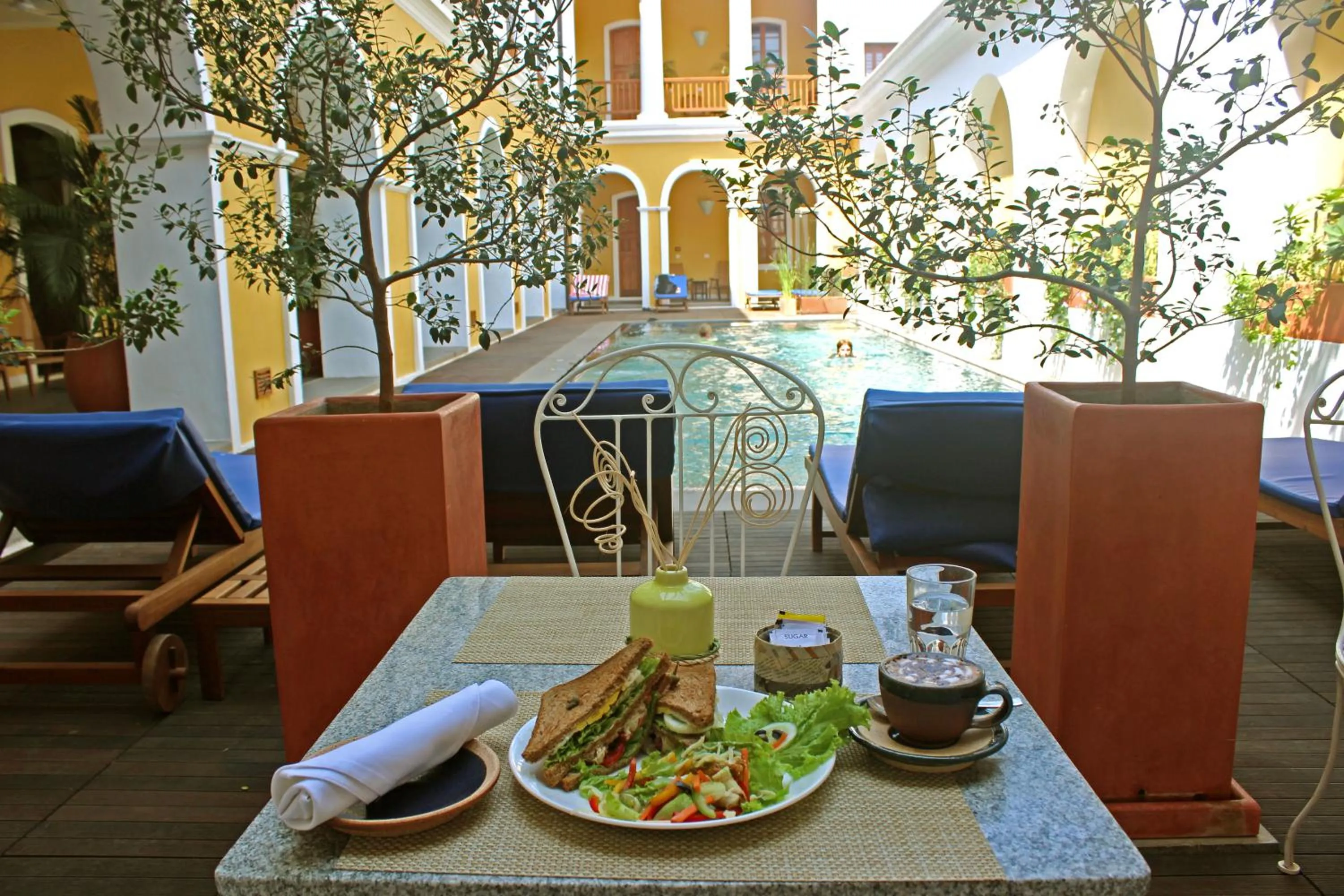 Food in Palais De Mahe - A CGH Earth Experience